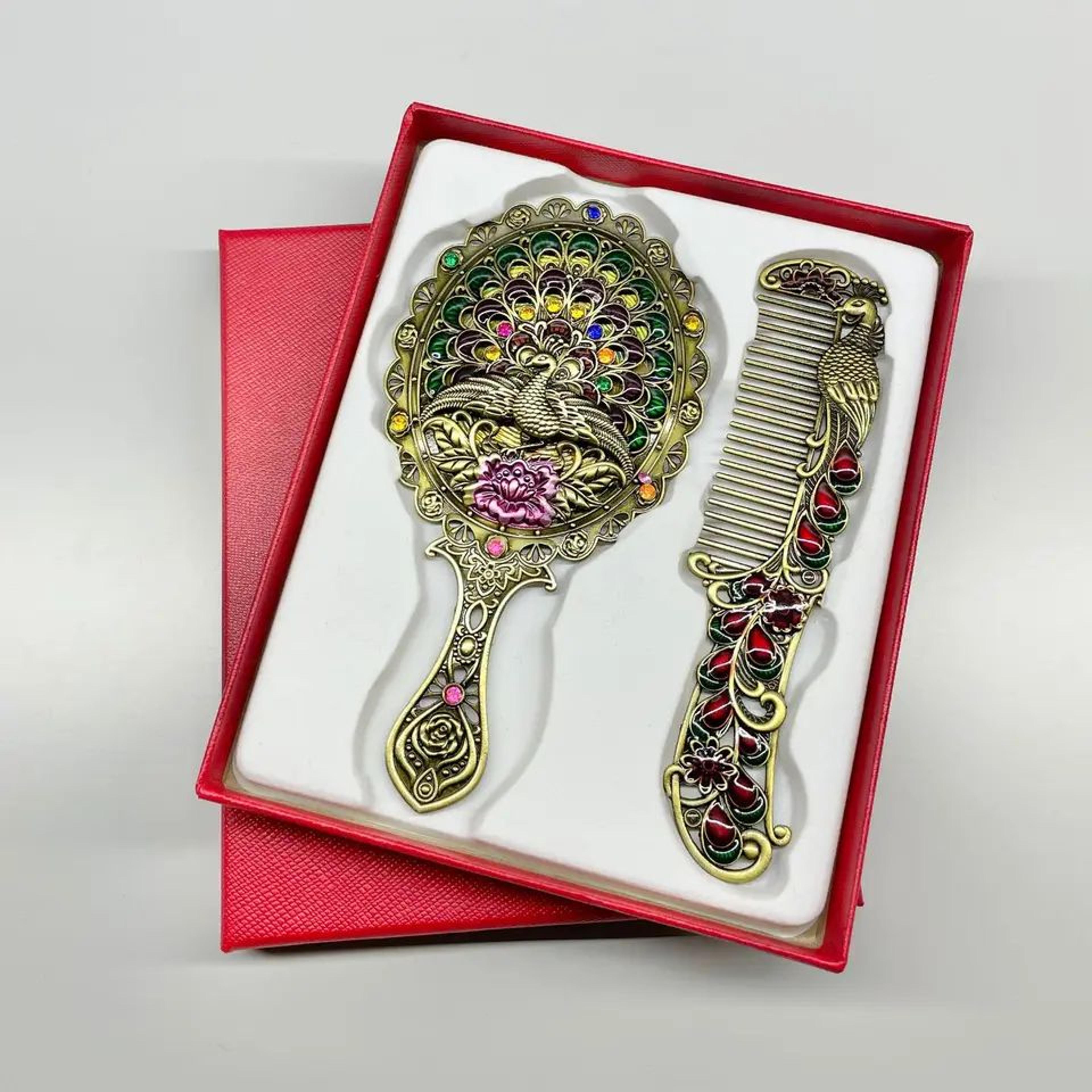 Retro Peacock Handheld Mirror And Comb Set 1