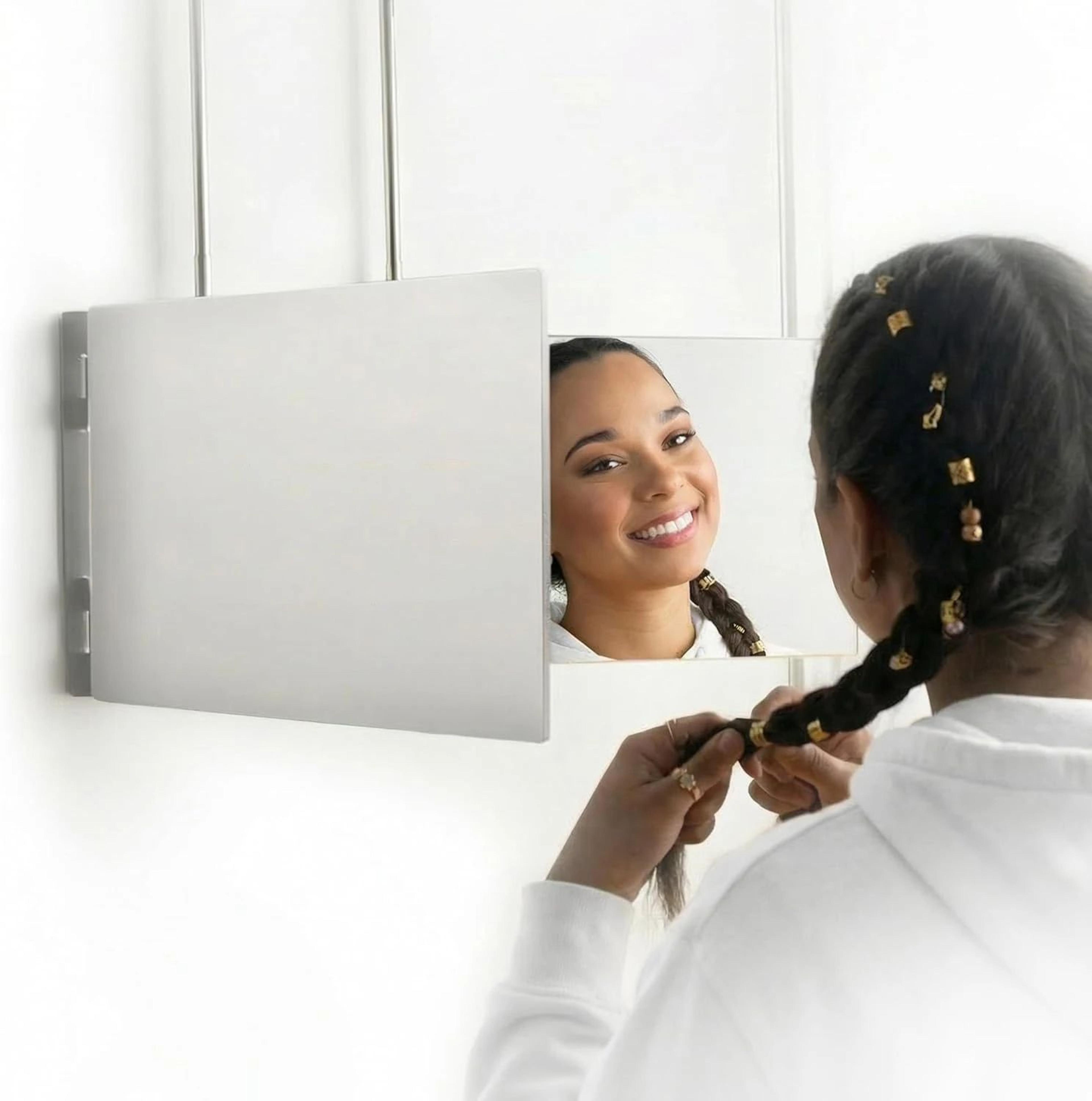 360 Degree Self Haircut Mirror With Adjustable Hooks 1