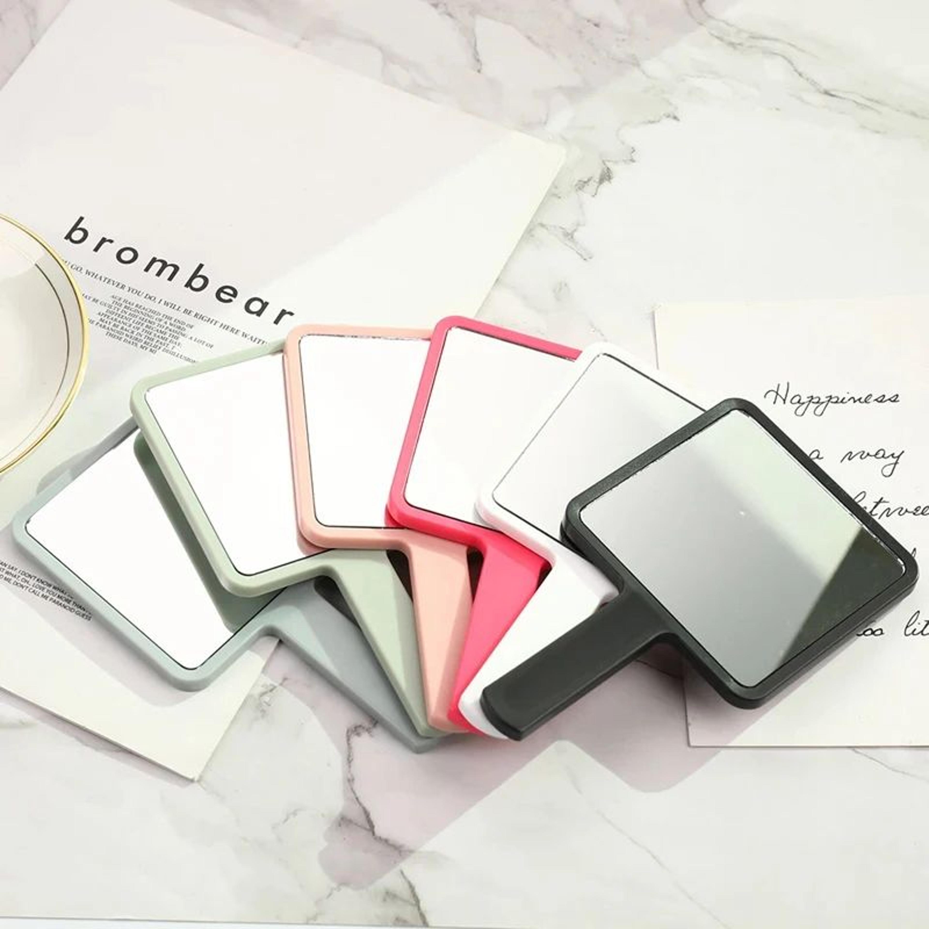 Square Handheld Makeup Mirror With Easy Grip Handle 3