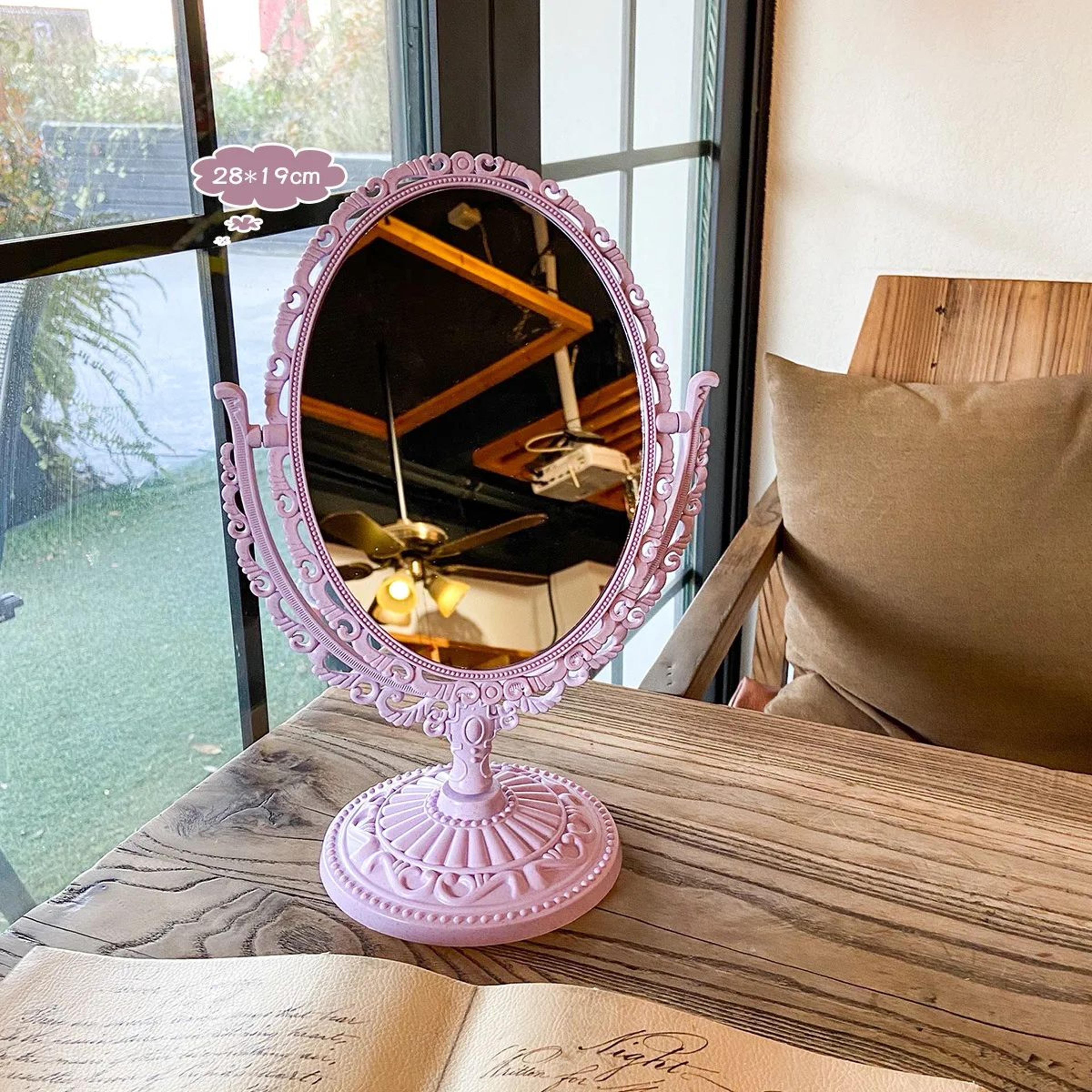 European Retro Heart Shaped Desktop Vanity Mirror 9
