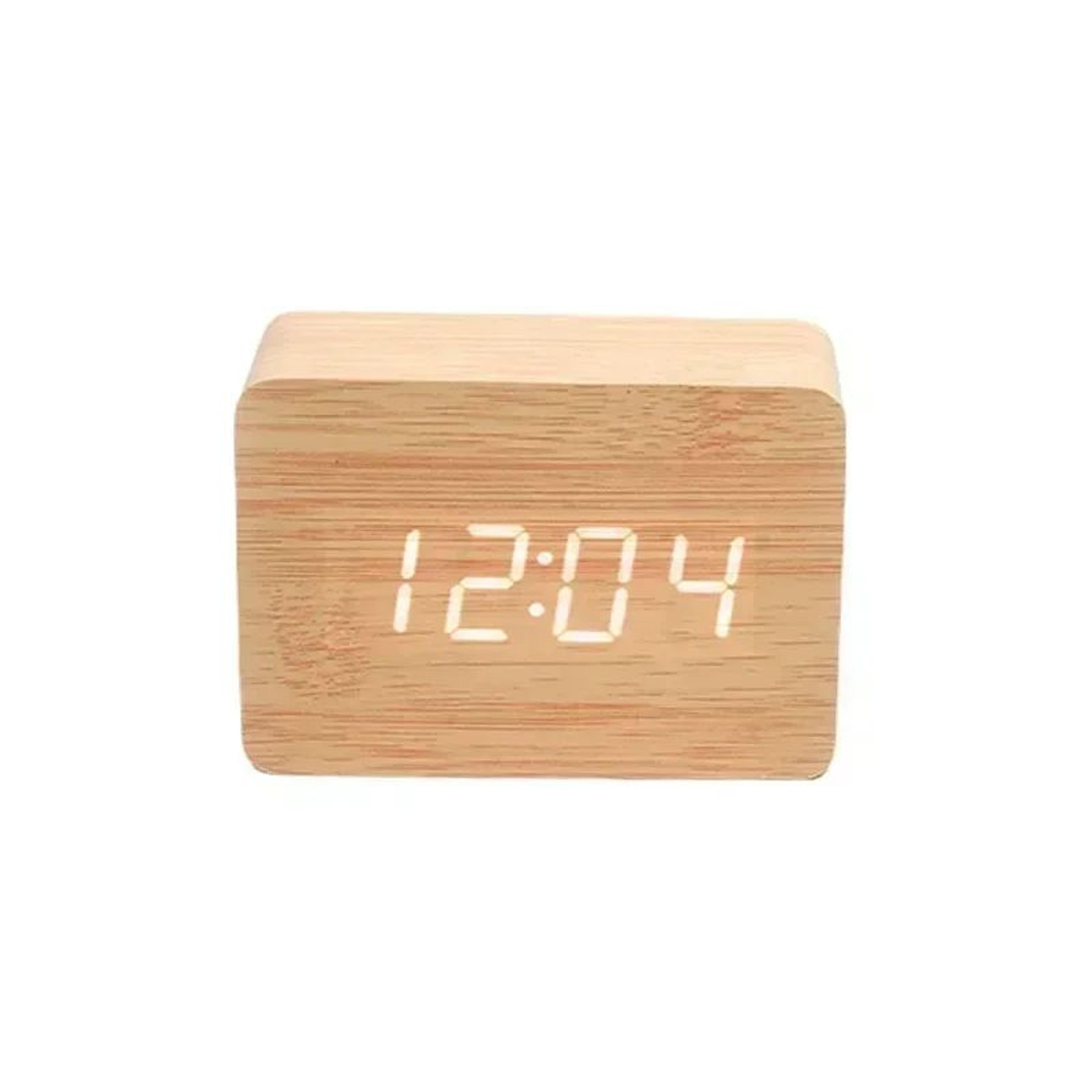 LED Wooden Digital Alarm Clock With Voice Control 4