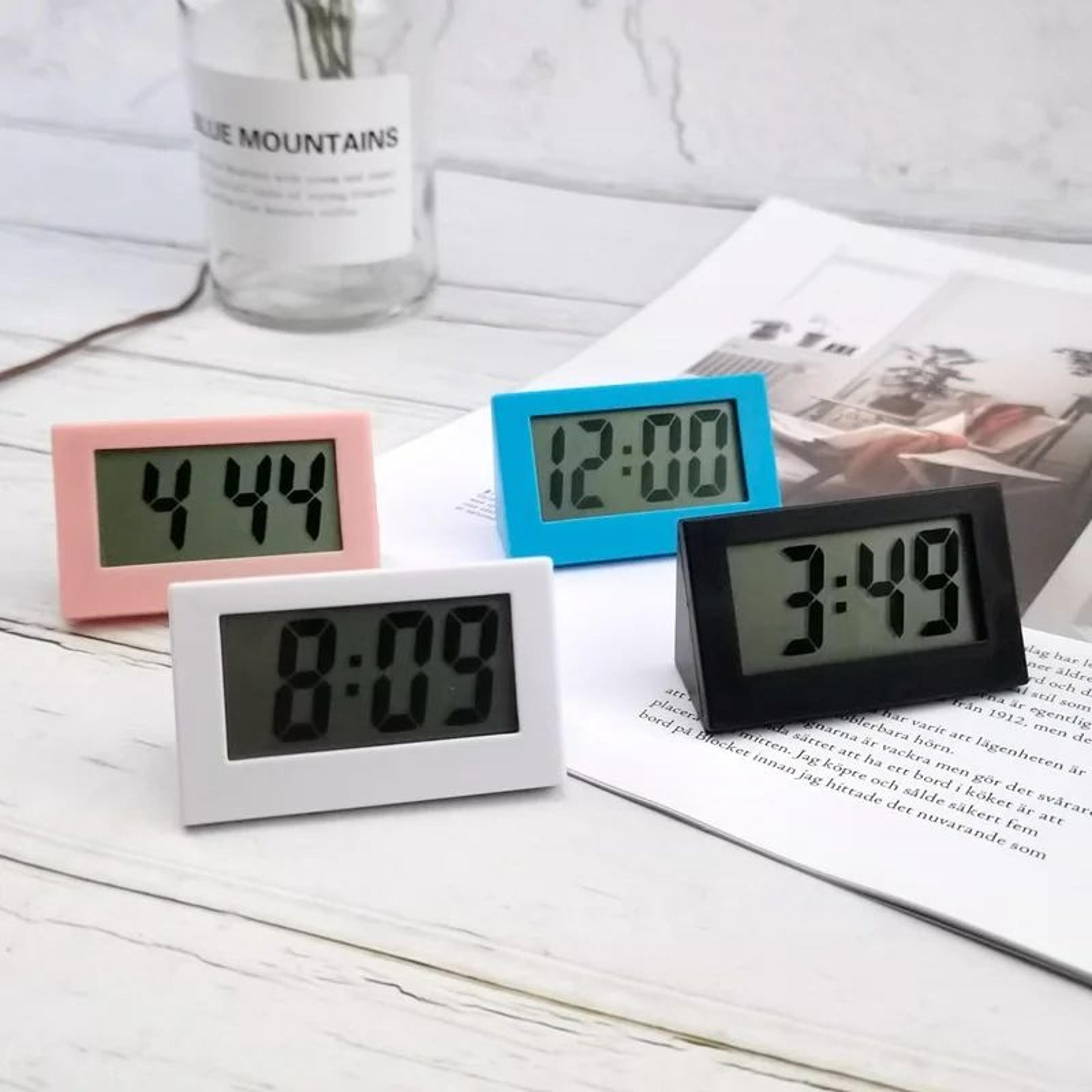 Mini Digital Desktop Alarm Clock With Silent Display 1