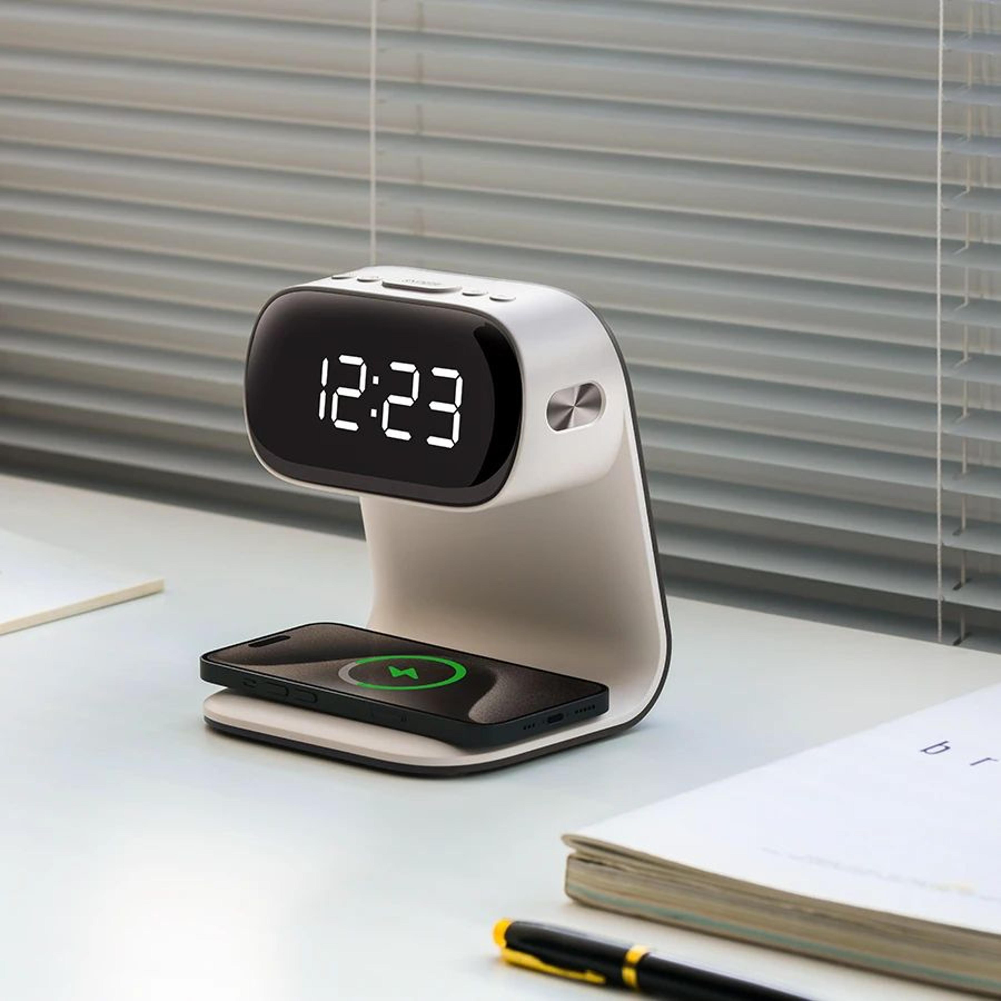 Multifunctional LED Alarm Clock With Night Light And Wireless Charging 6