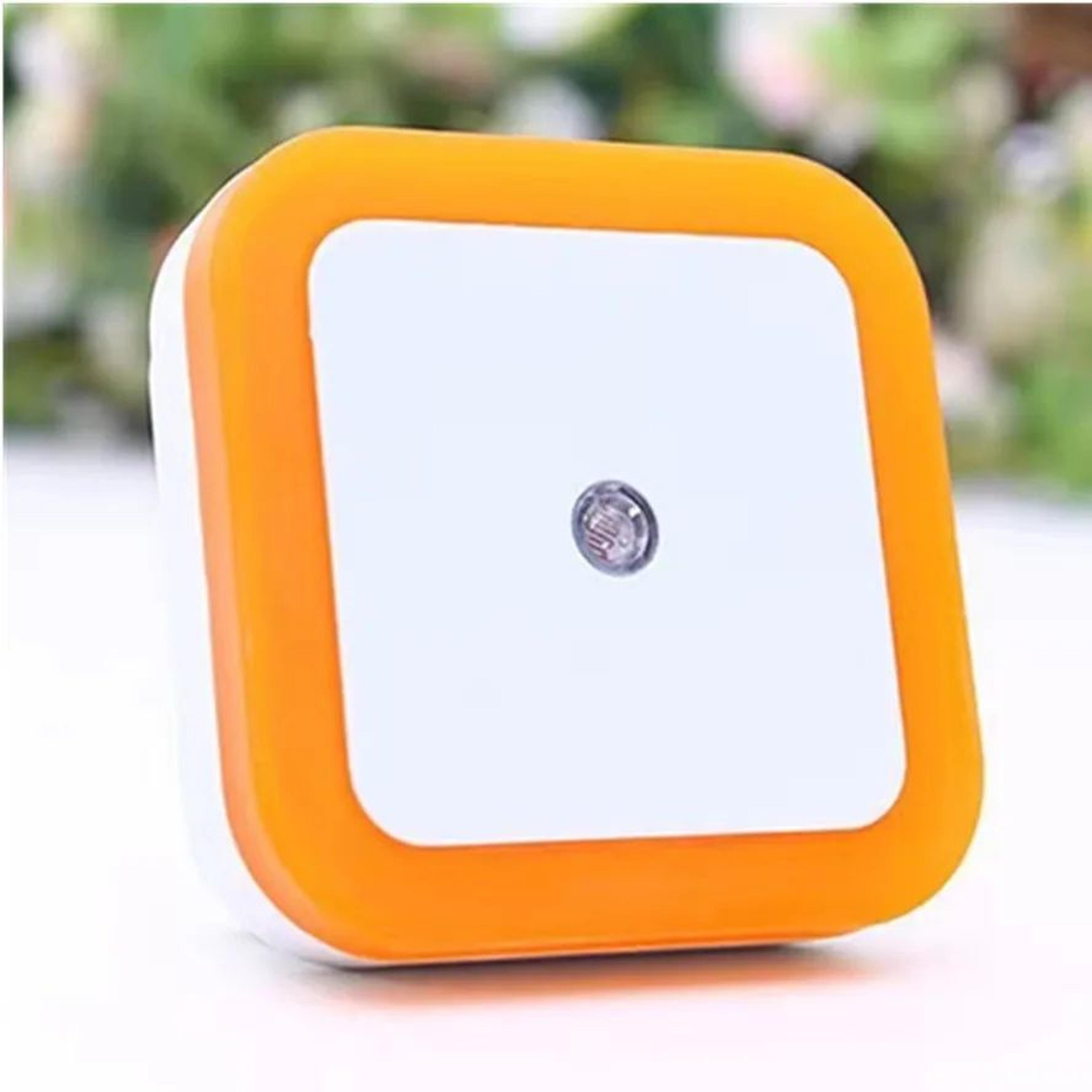 Mini Dusk To Dawn LED Plug In Night Light 8