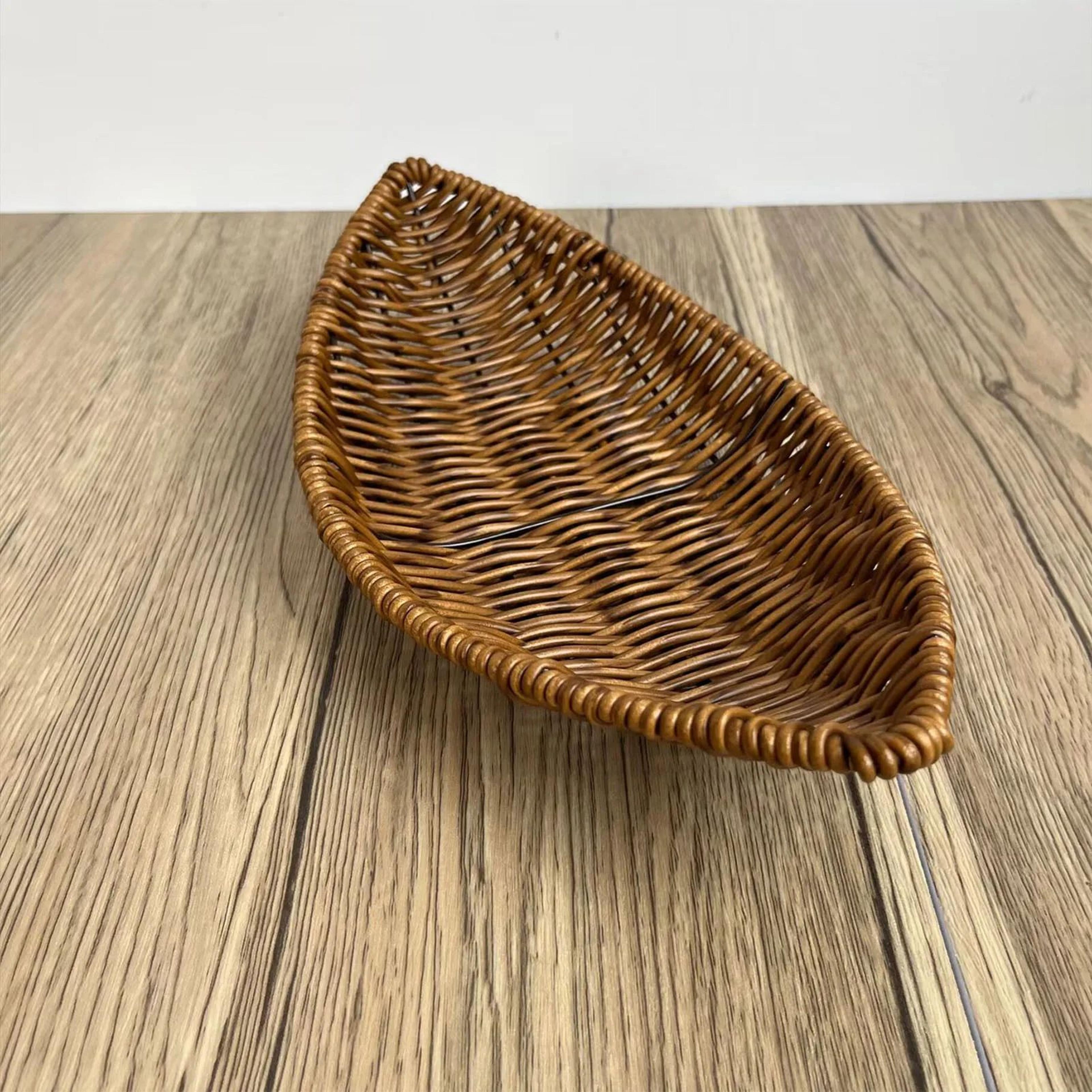 Leaf Shaped Woven Rattan Fruit And Bread Serving Basket 0