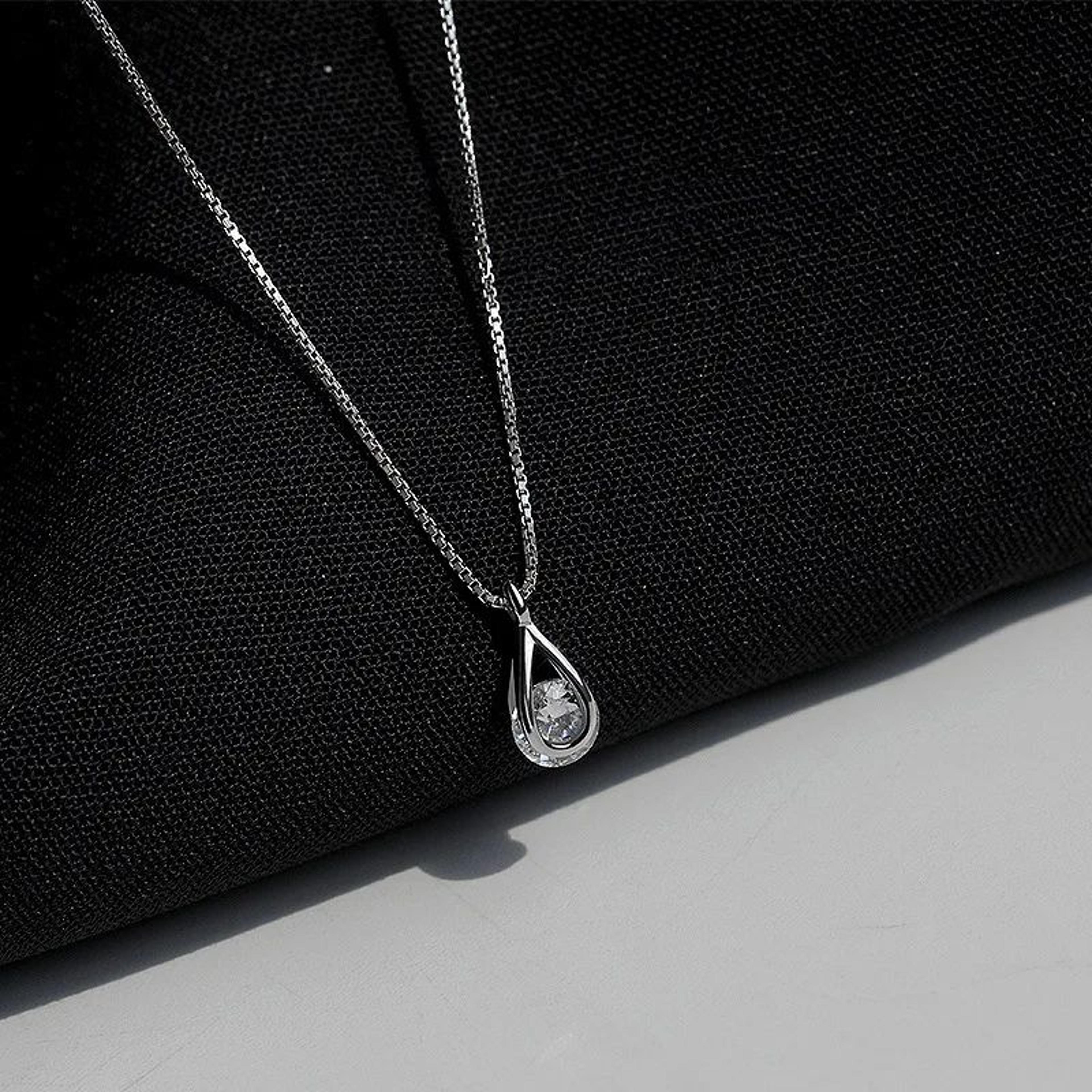 Sterling Silver Zircon Water Droplet Necklace 7