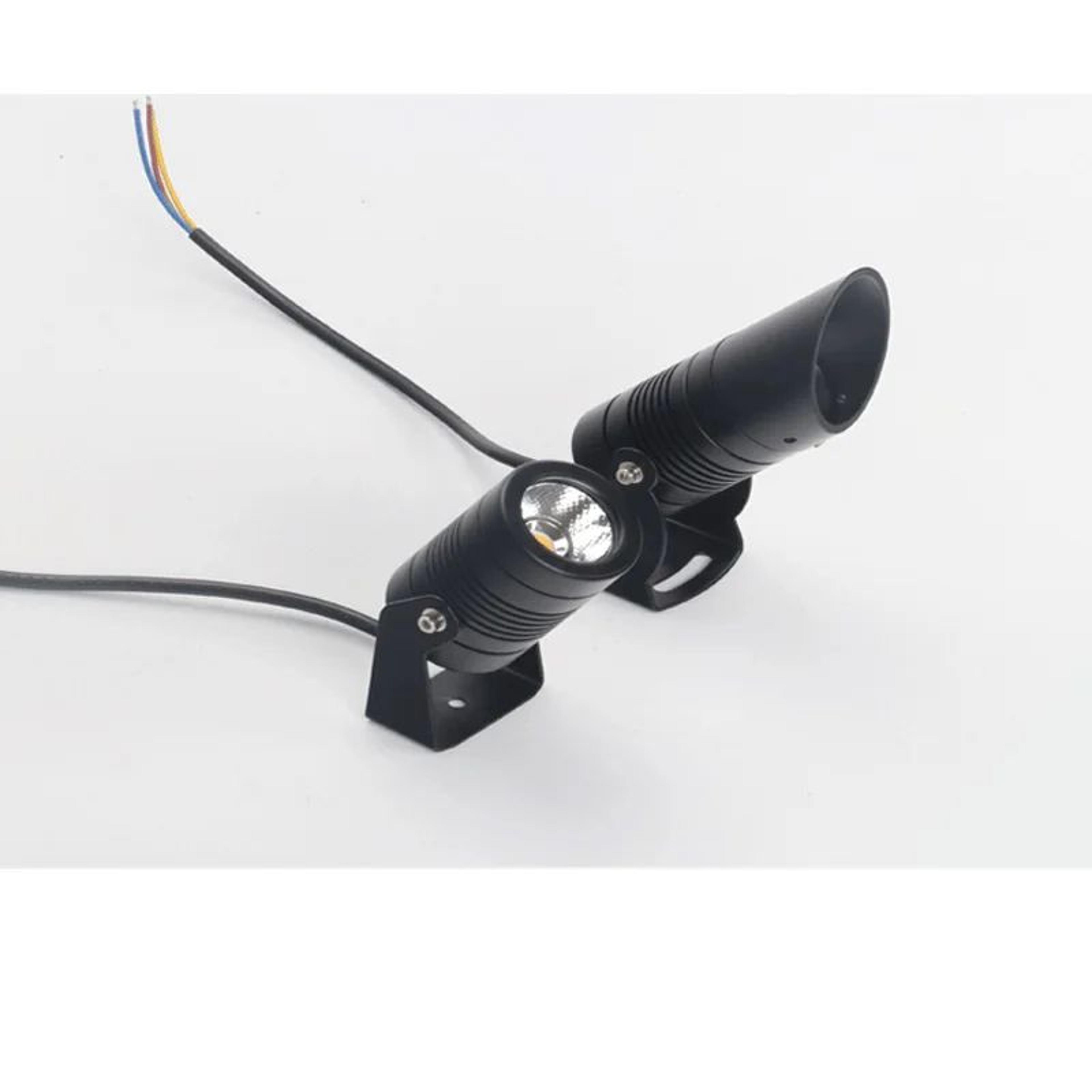 Dimmable Waterproof LED Landscape Spotlight For Outdoor Garden Lighting 6