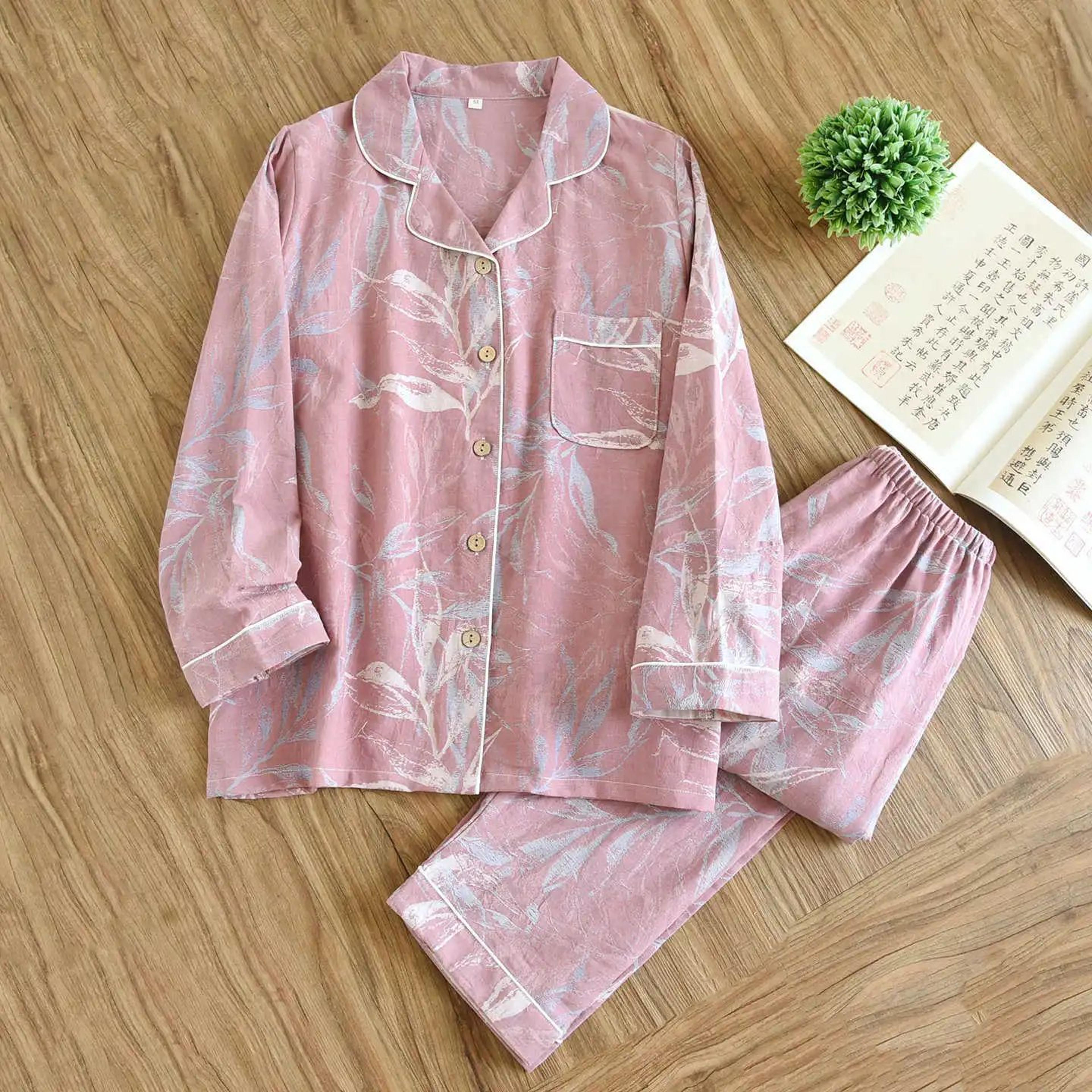 Women Cotton Crepe Pajama Set With Floral Leaf Print 15
