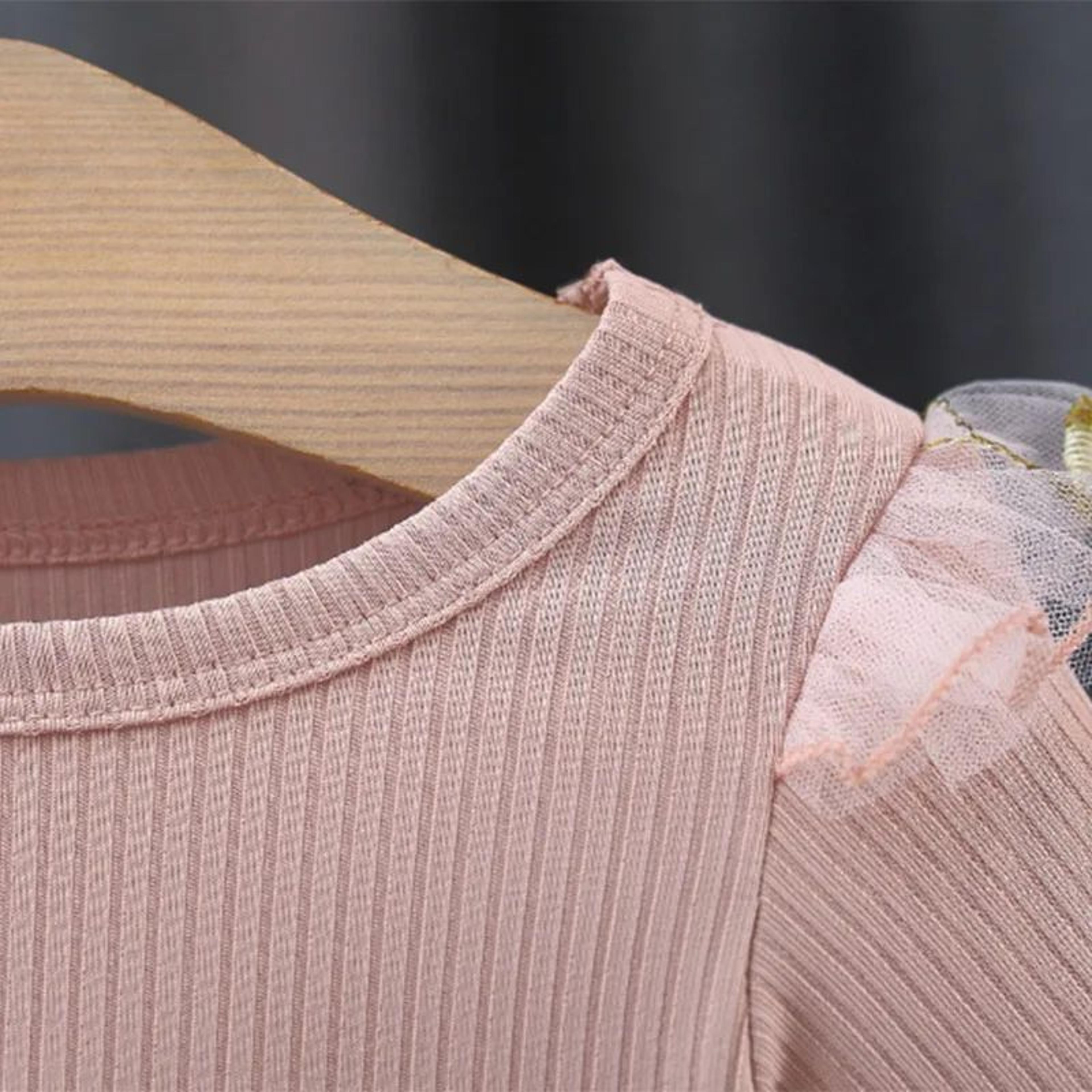Baby Girl Pink Knit Dress With Flower Embroidery And Long Sleeves 2