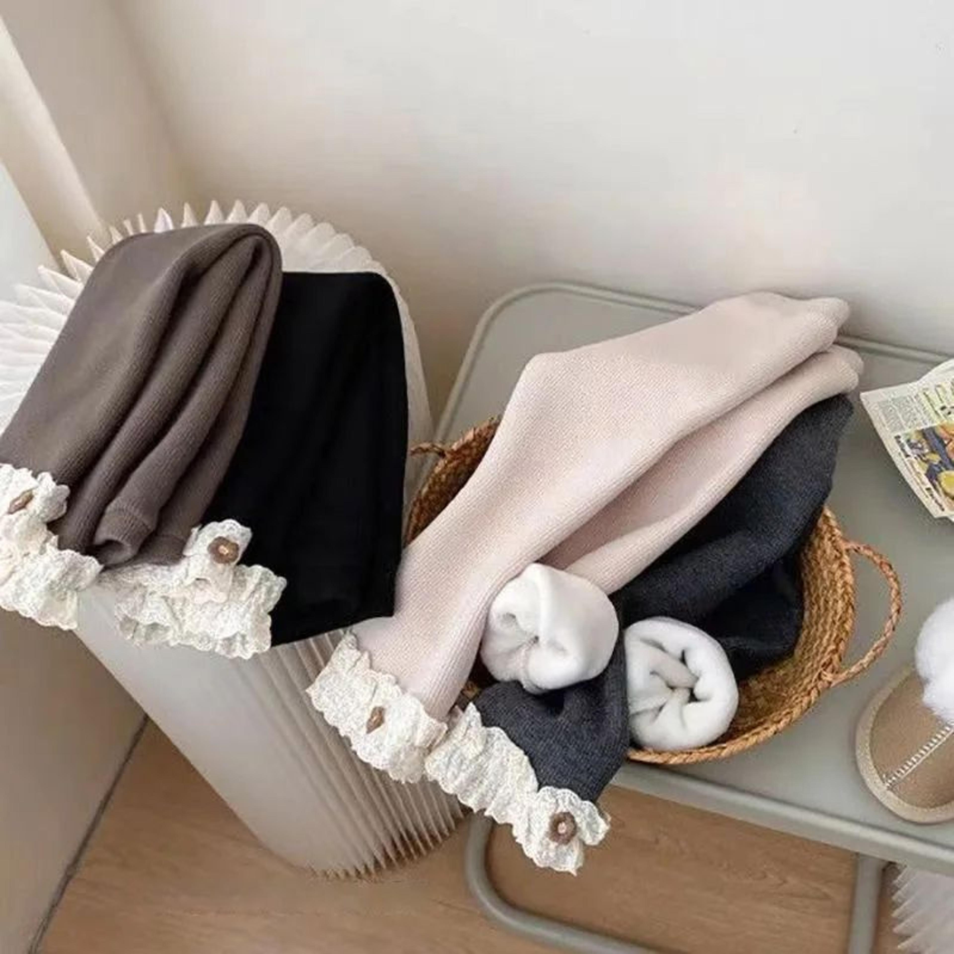 Girls Thermal Leggings With Lace Flower Detail For Ages 1 To 6 2