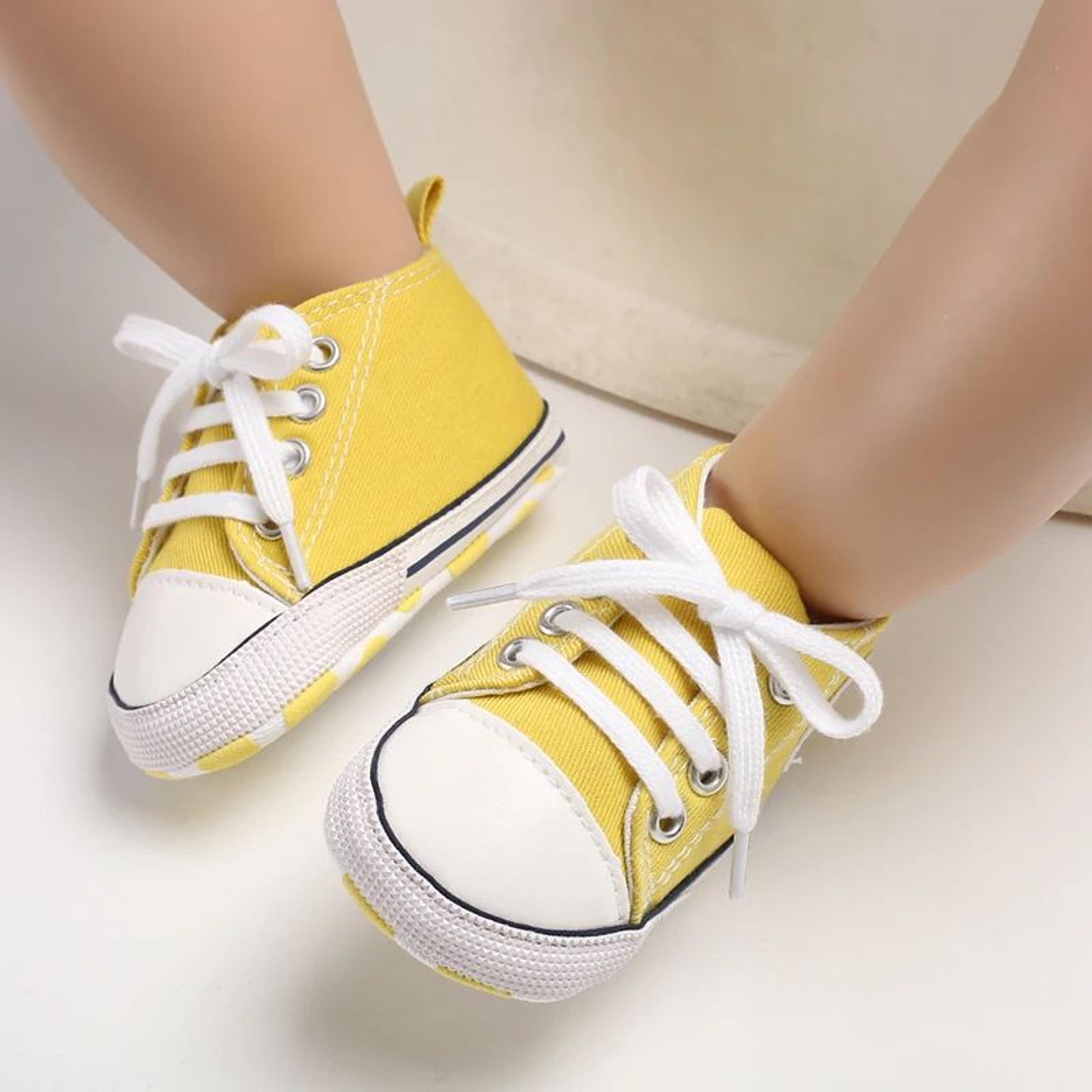 Baby Canvas Star Sneakers With Anti Slip Soles For Boys And Girls 18