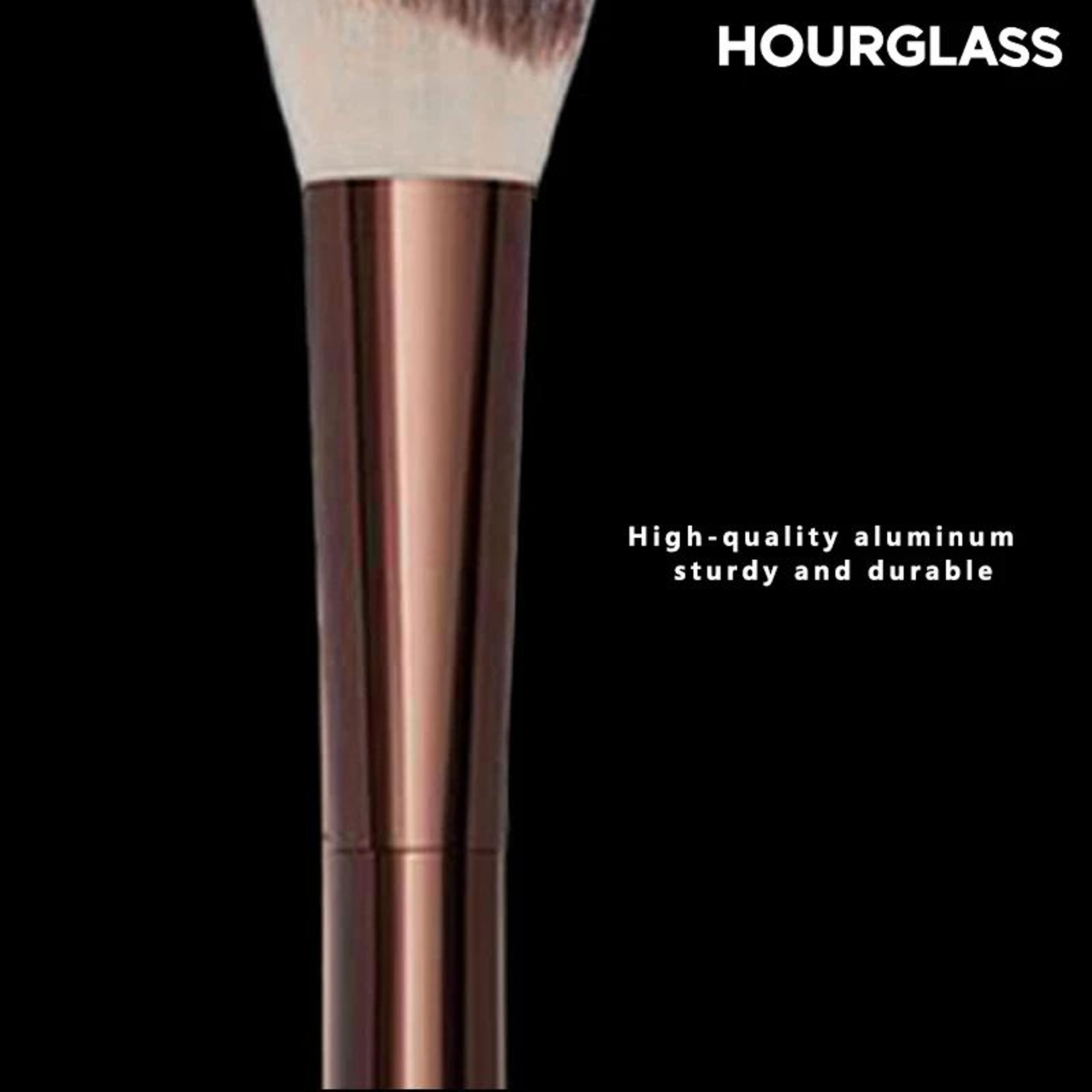 Angled Liquid Blush Brush For Contour And Loose Powder Makeup 2
