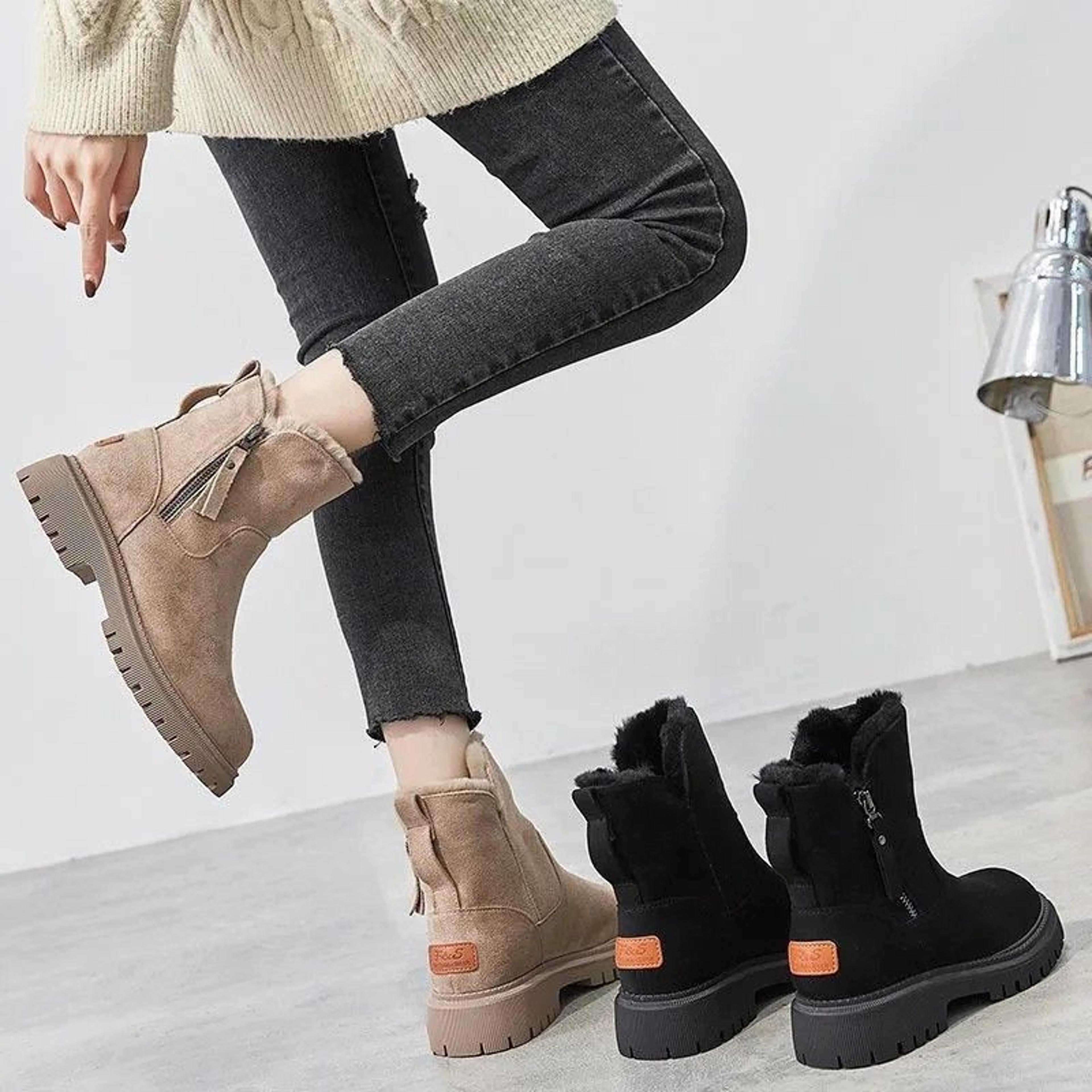 Arctic Embrace Womens Winter Boots Warm FurLined Snow Boots For Women 9