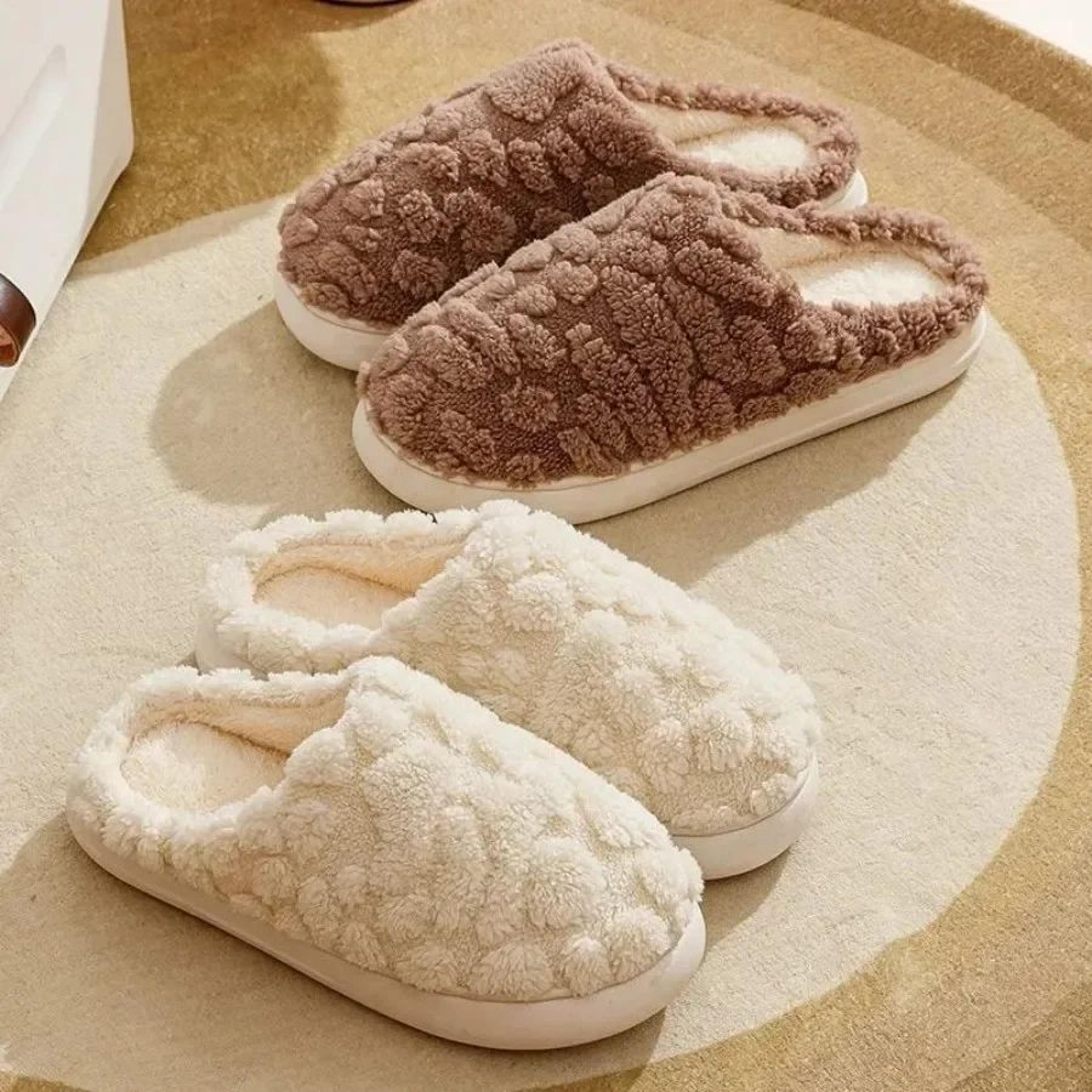Warm Cotton House Slippers For Women  Couples  Soft Fluffy Indoor Flat Shoes 2