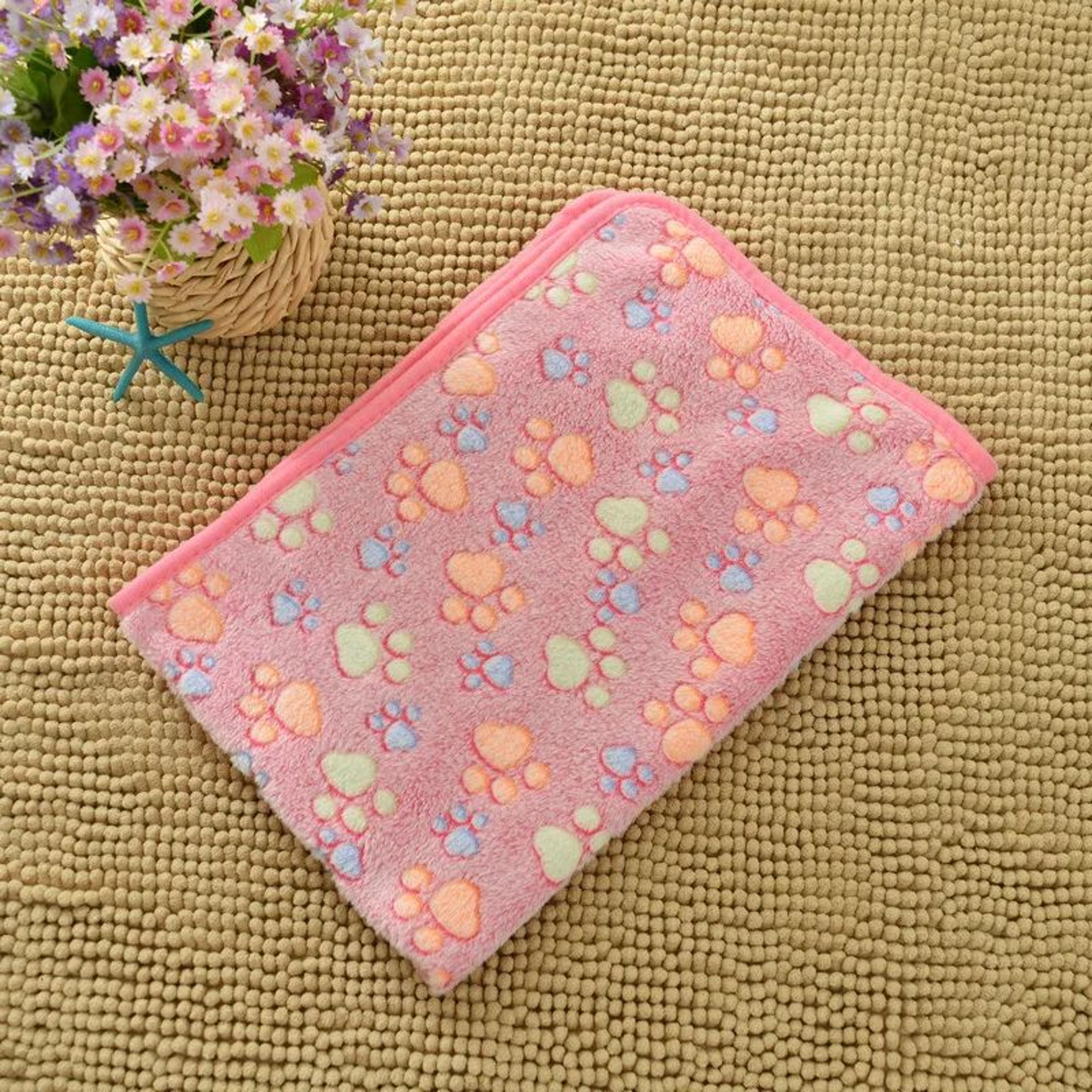 UltraSoft Plush Pet Blanket For Dogs  Cats  Cozy Cartoon Winter Pet Mat 9
