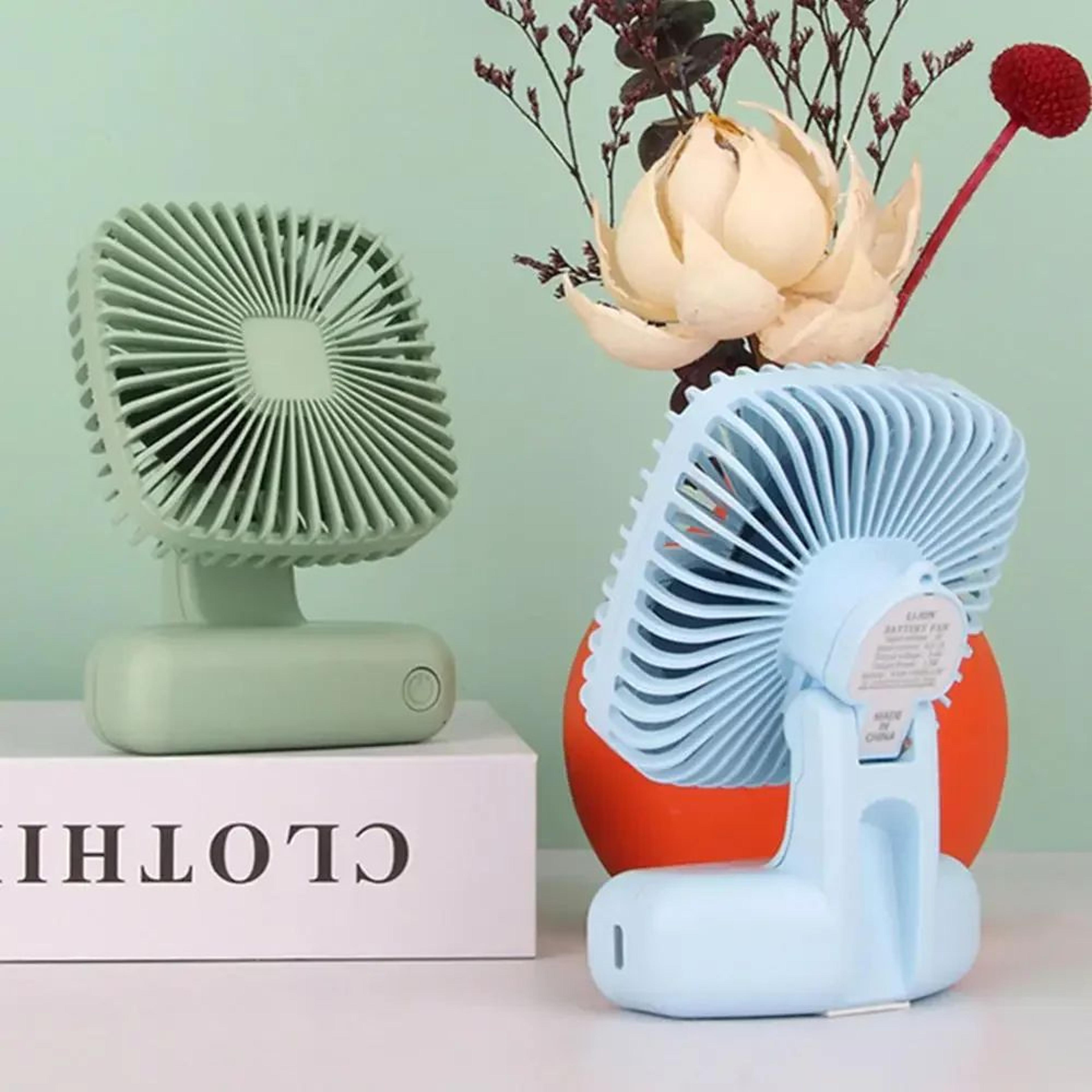 Portable USB Fan  Handheld Mini Fan With 3 Speeds Quiet Rechargeable Desk Fan 4