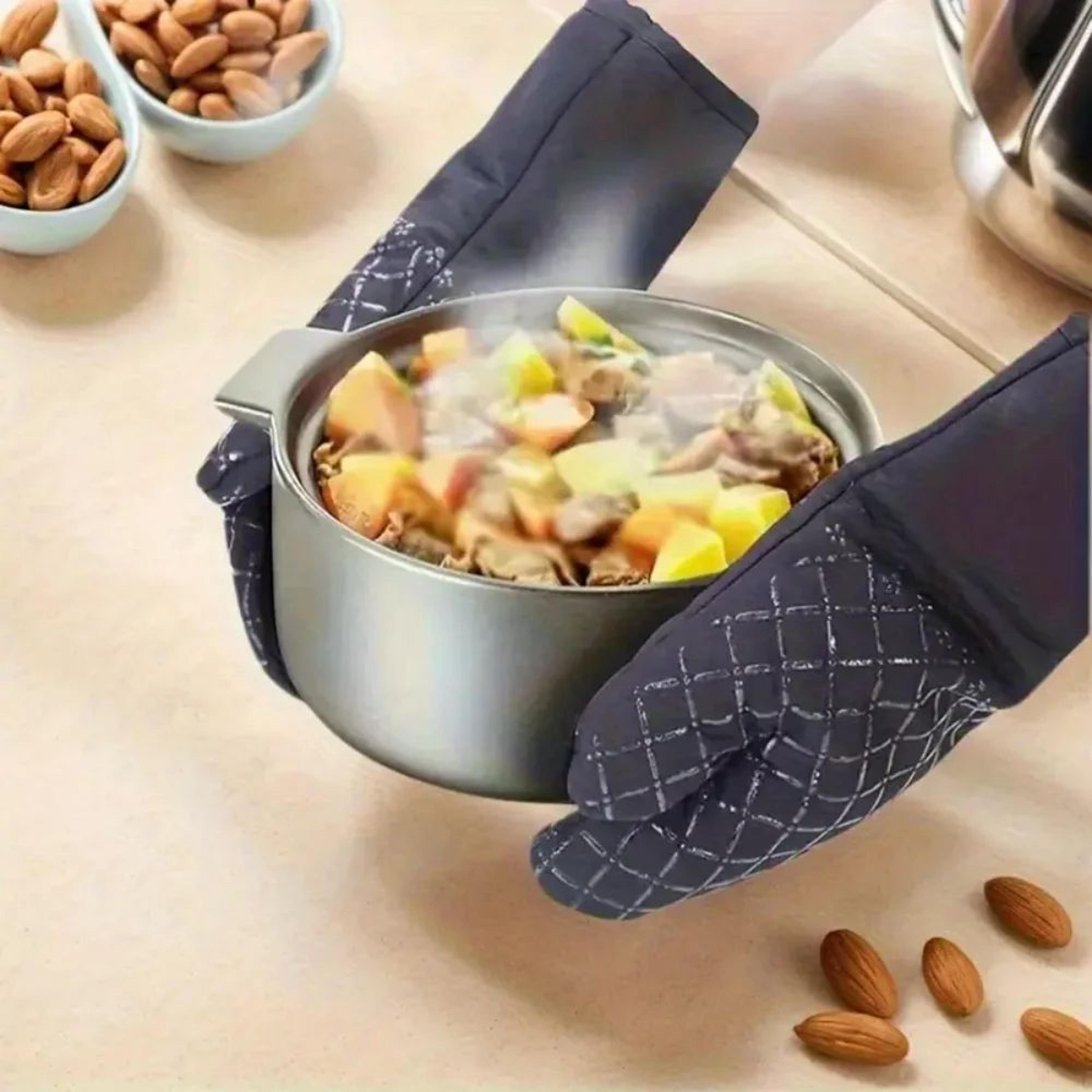 500F Heat Resistant Oven Mitts  Pot Holders Set  NonSlip Silicone Oven Gloves 4Piece Kitchen Safety 0