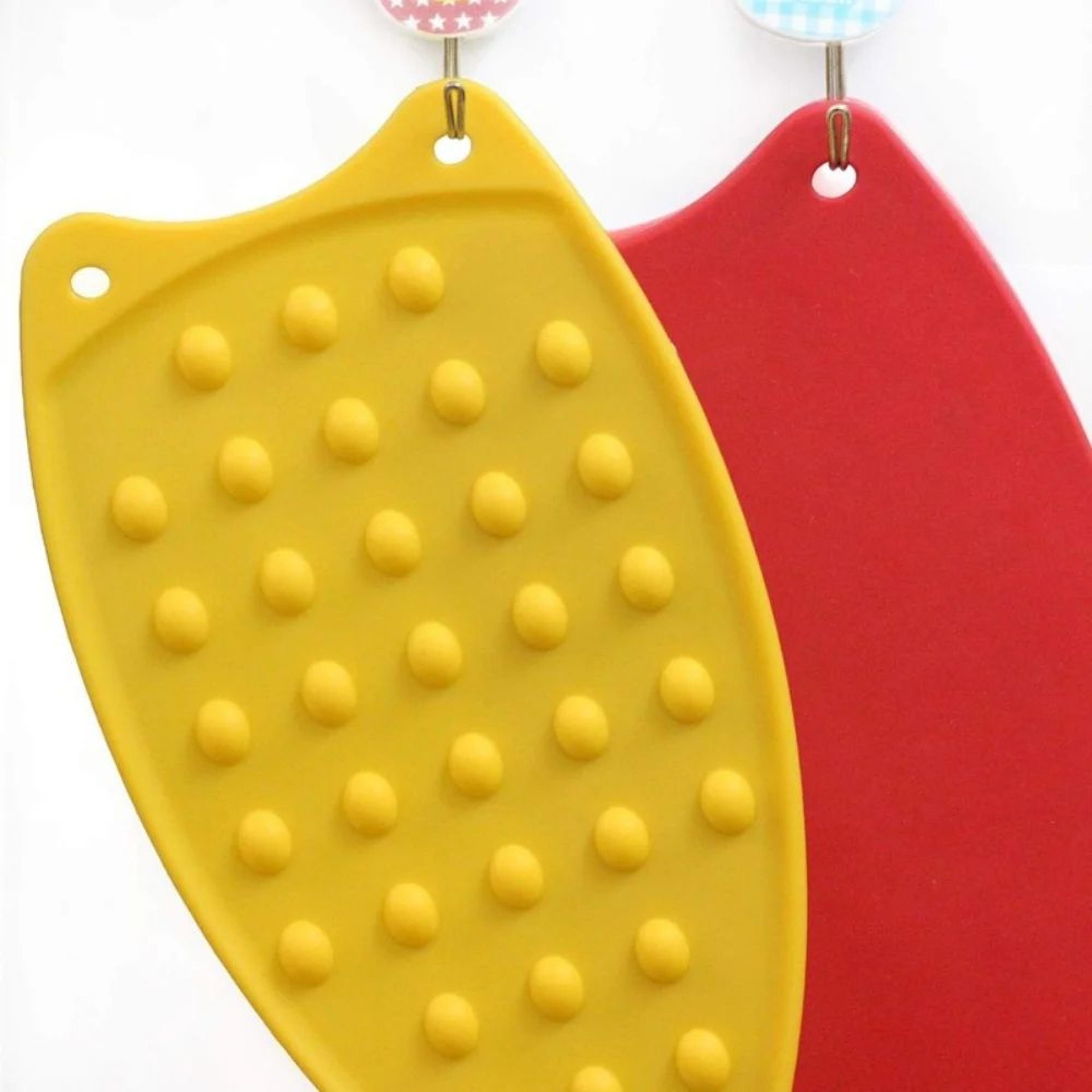 Reusable Silicone Ironing Board Pad  HeatResistant Thick Protective Mat For Easy Ironing Anywhere 3