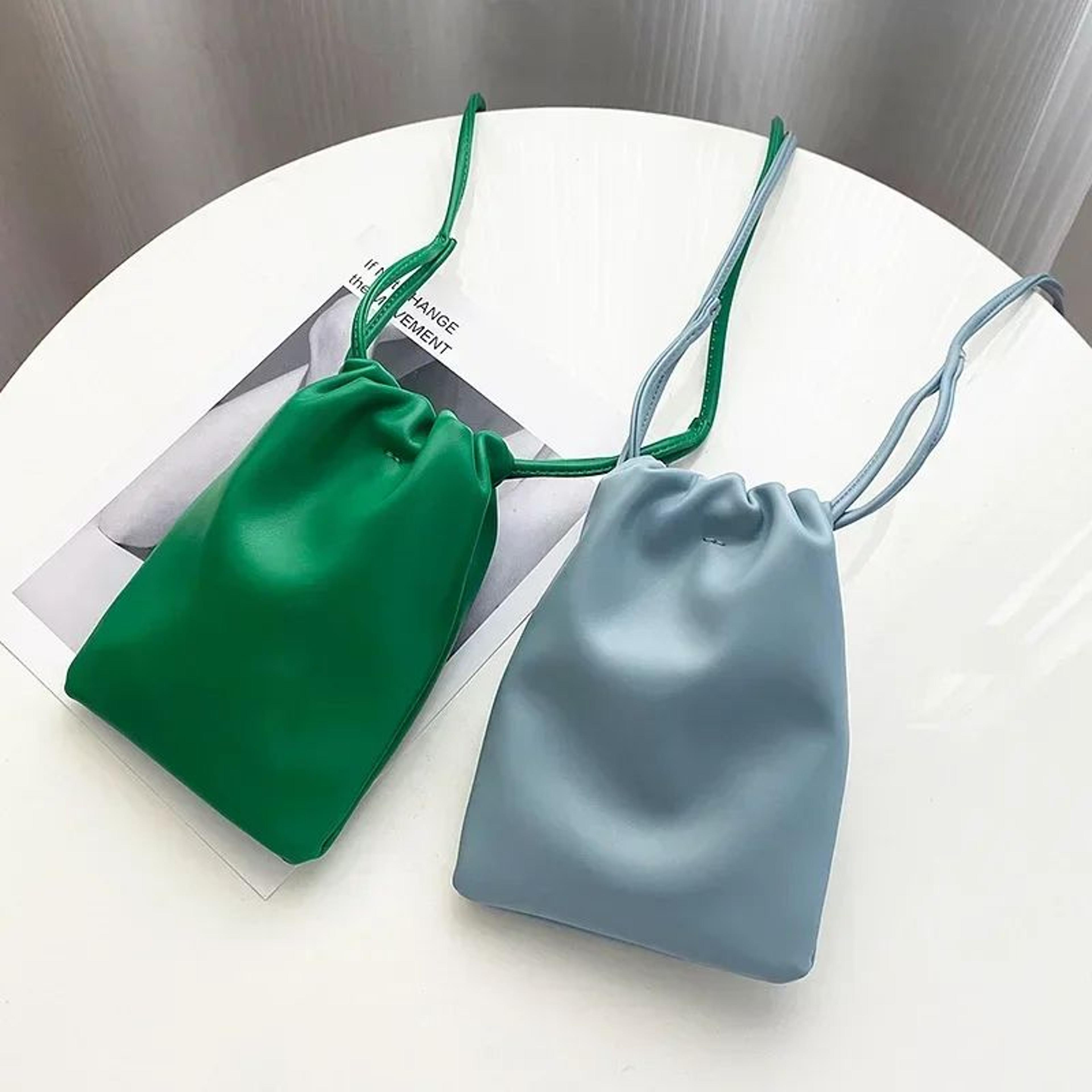 LargeCapacity PU Leather Crossbody Handbag For Women Solid Flap Shoulder Bag  Phone Purse 1