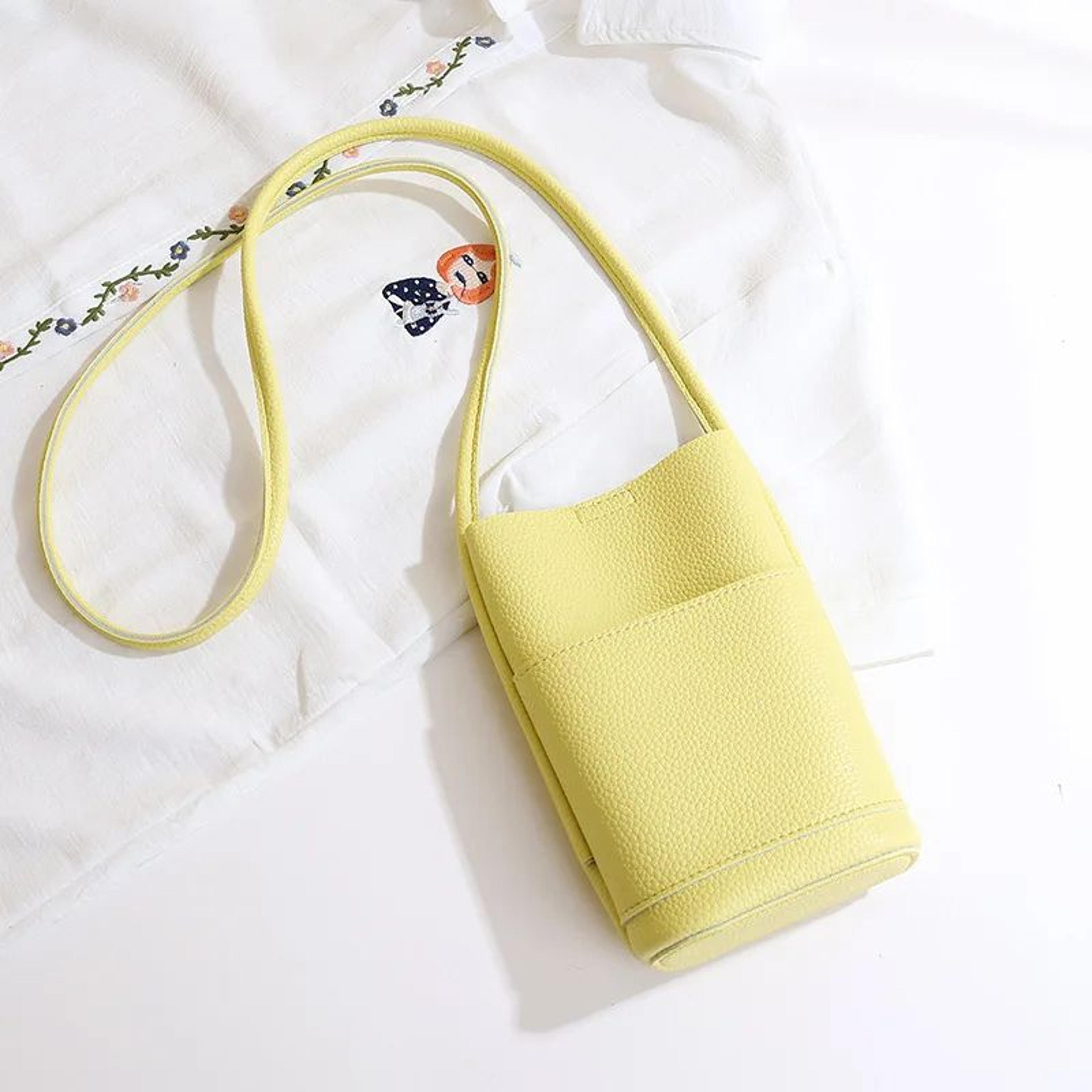 Everyday Chic Womens Crossbody Bag  PU Leather Flap Handbag With Secure Hasp 13