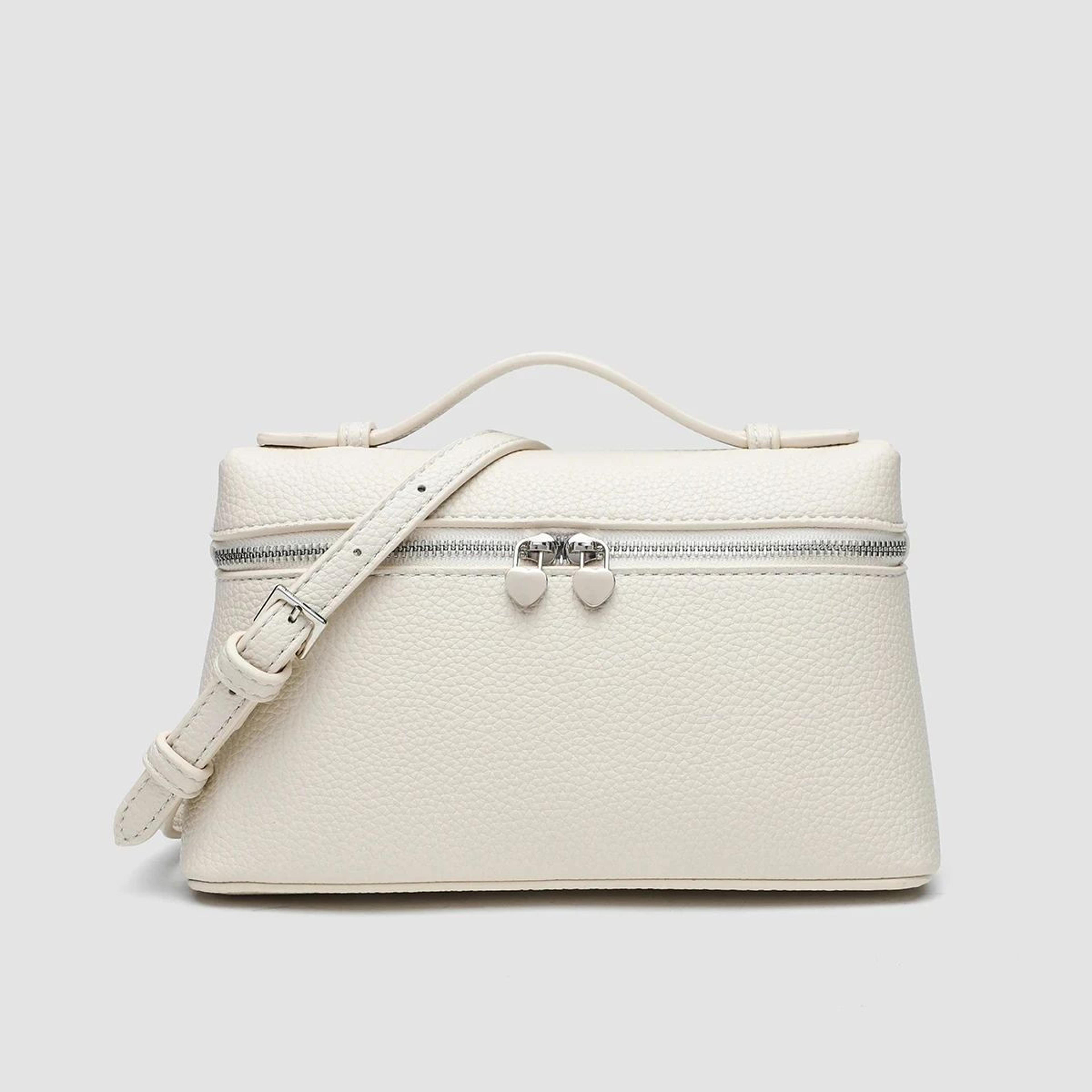 Everyday Chic PU Leather Shoulder  Crossbody Bag  Large Capacity Womens Messenger Handbag 15