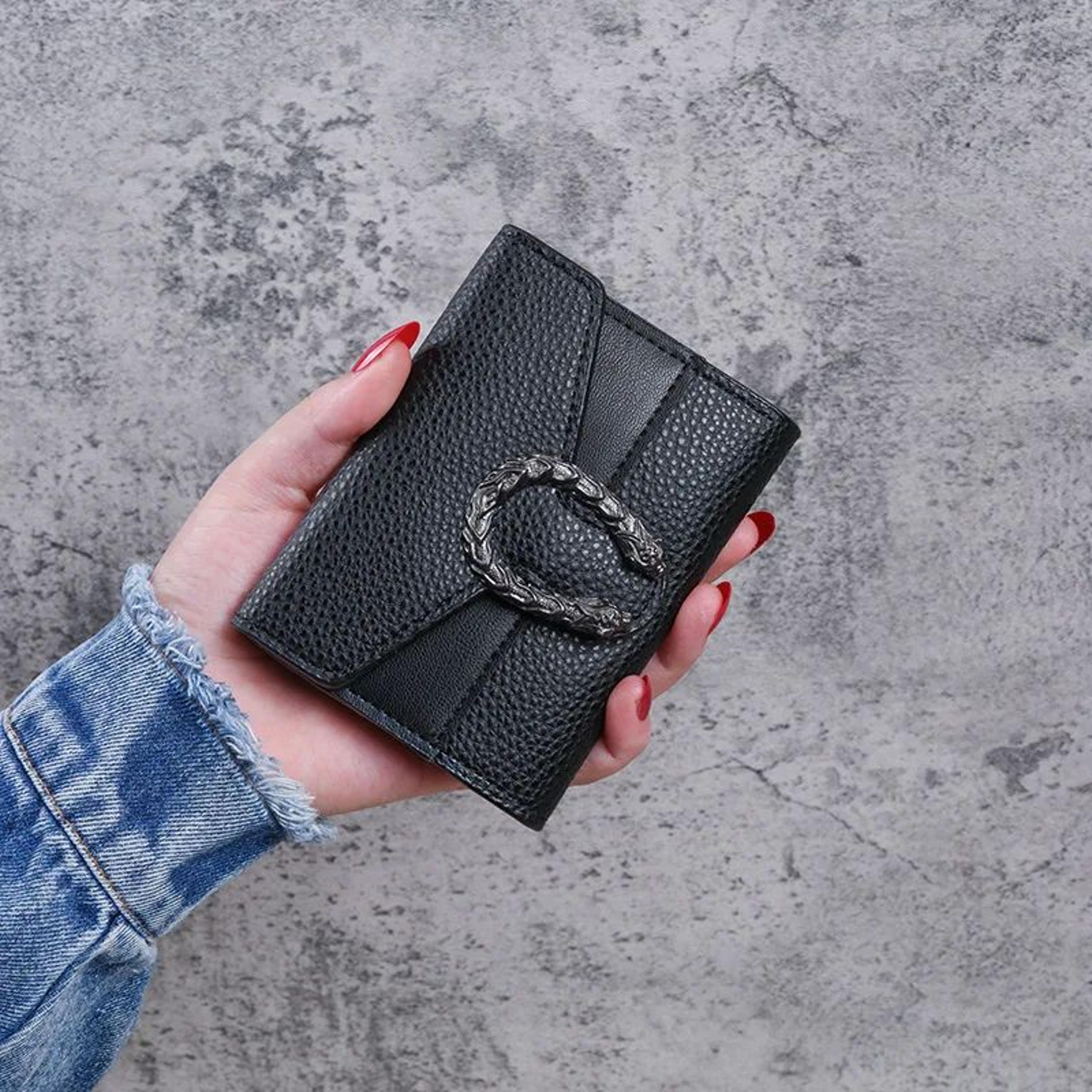 Mini Womens Wallet In Lychee Texture PU Leather  Small Bifold Wallet With Coin Pocket  Card Slots 3