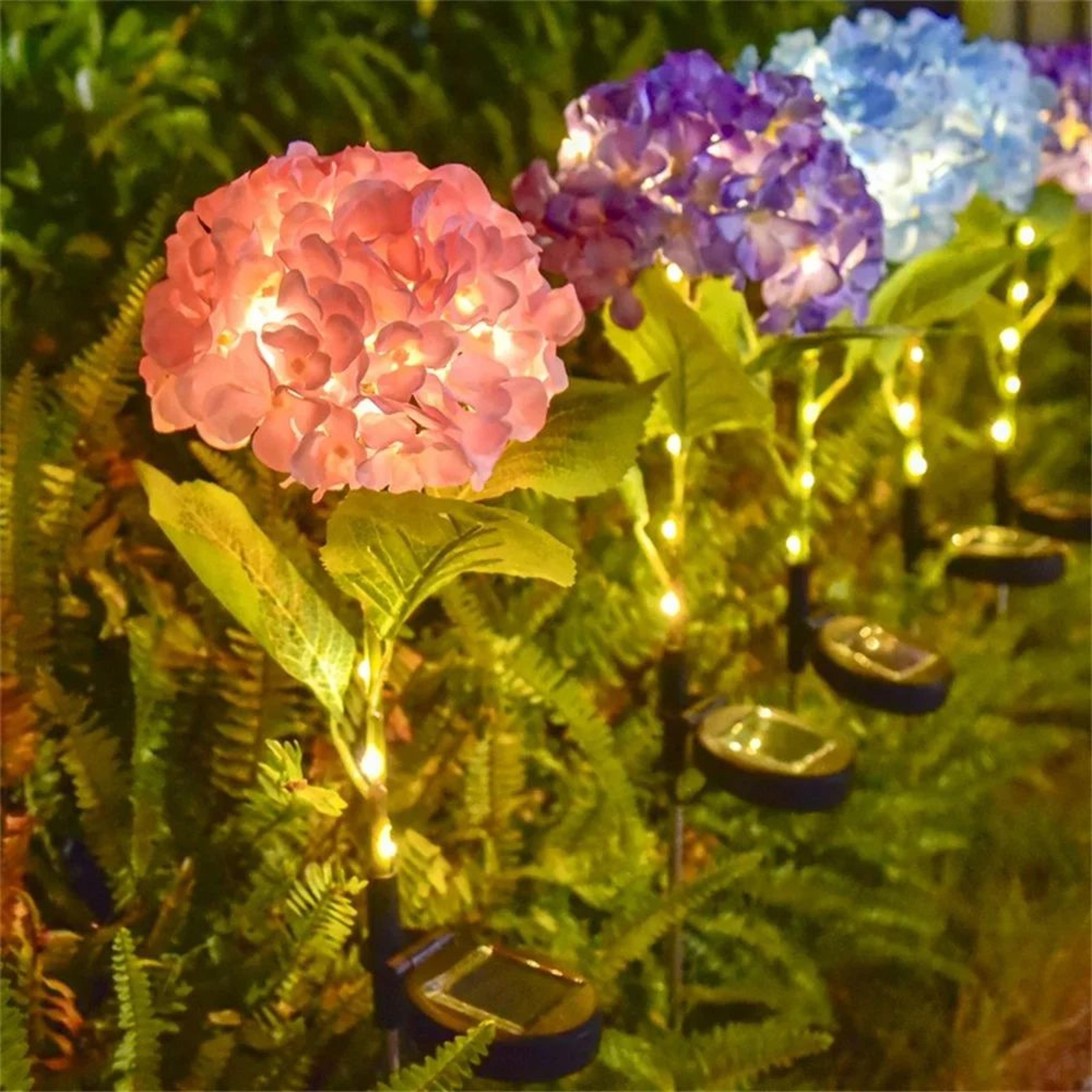 Solar Hydrangea Bloom LED Flower Stake Light For Outdoor Garden Pathways 1