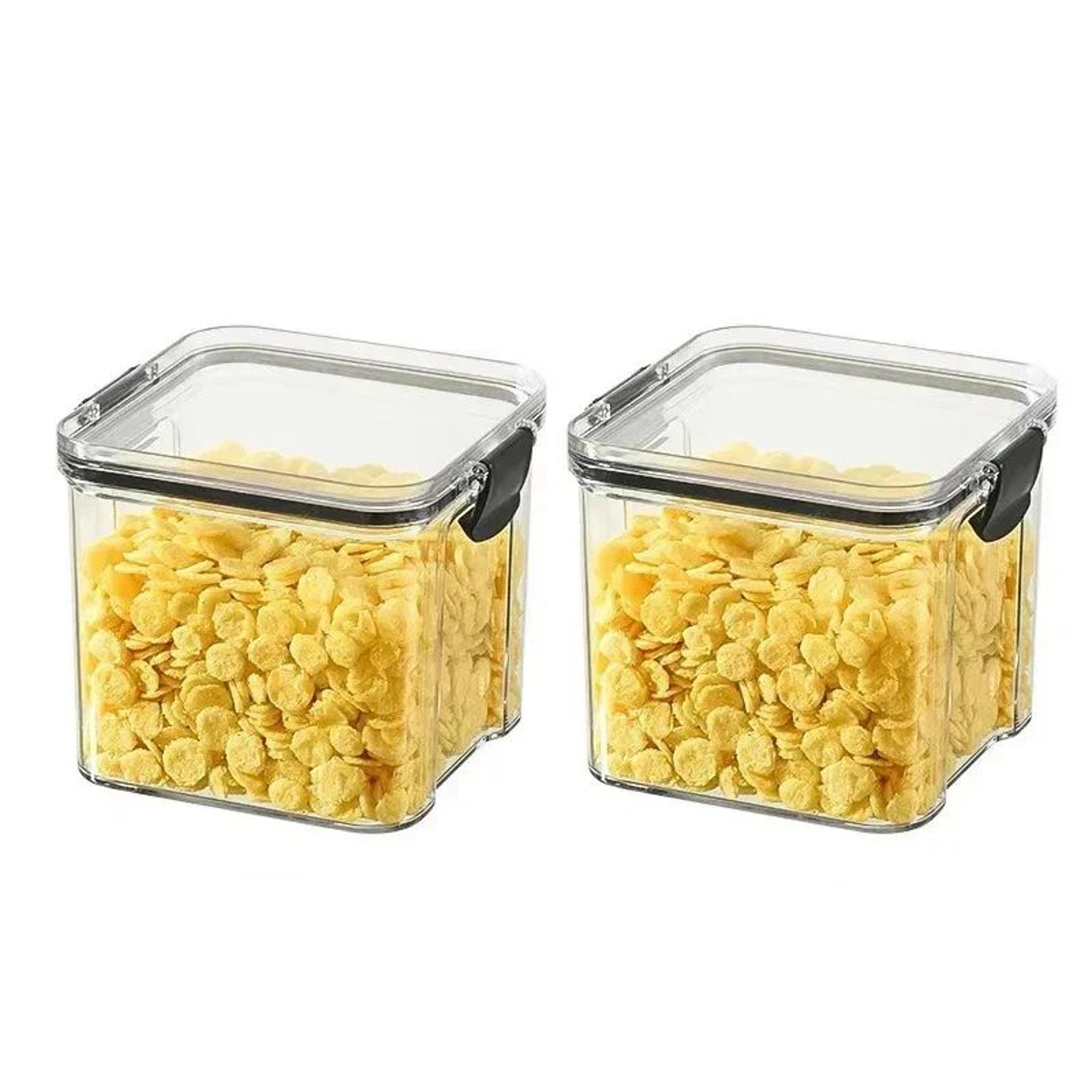 FreshSeal Large Capacity Airtight Food Storage Containers Set 1