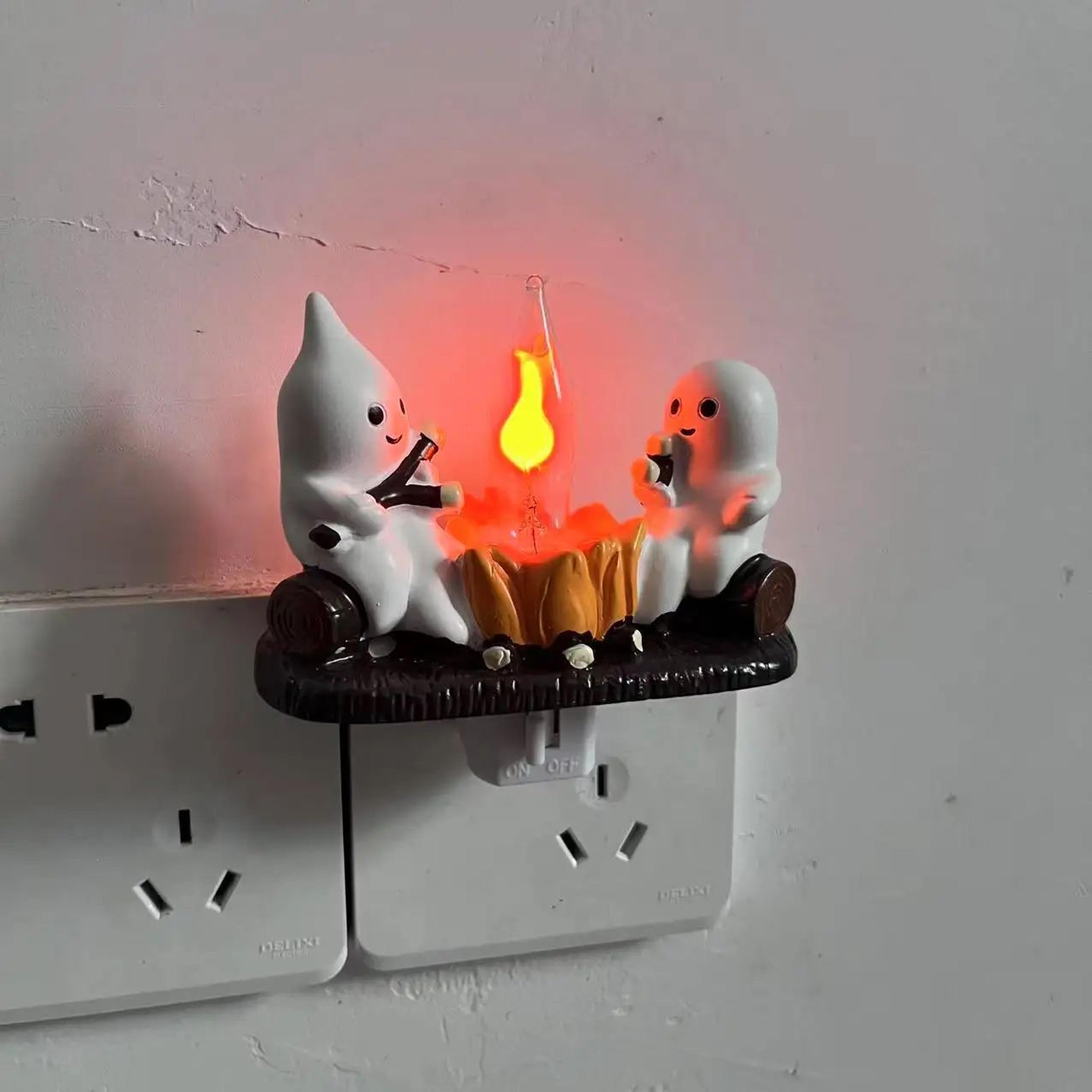 Glowing Ghost Firelight Figurine  LED Halloween Desk Decor 5