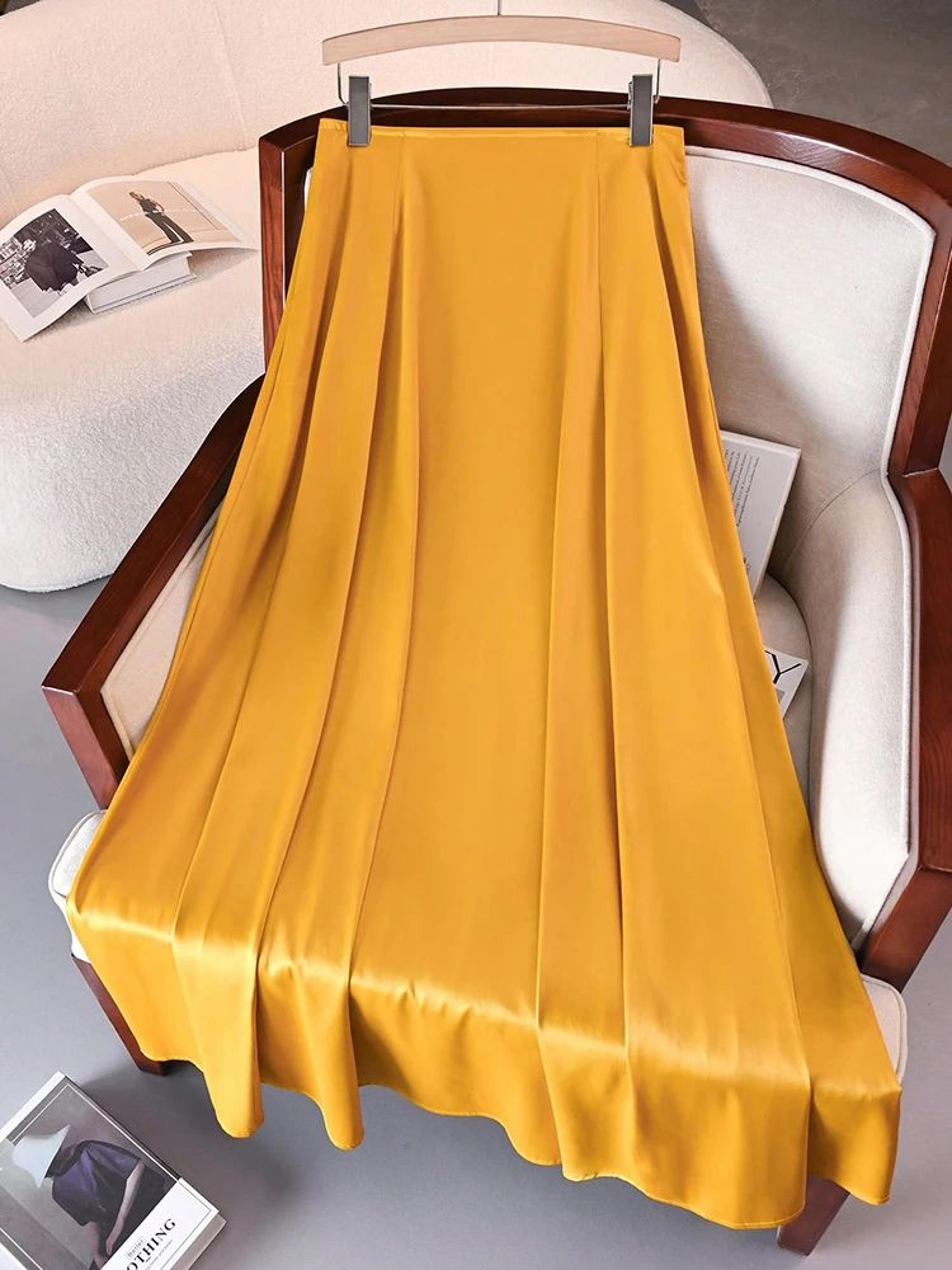 SilkFlow HighWaisted Satin Maxi Skirt With Pockets  Elegant ALine Party  Y2K Style 2