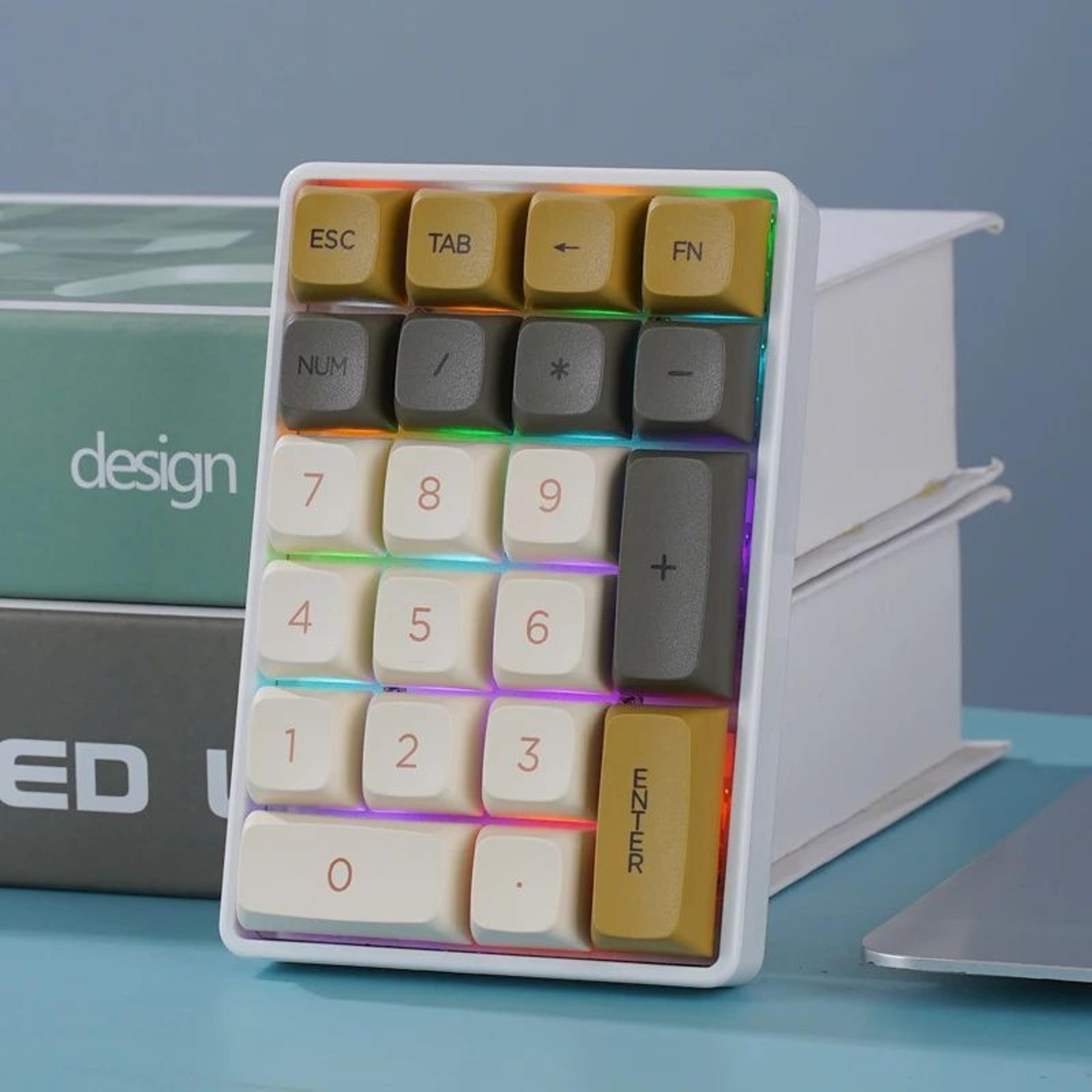 freewolf k21 tri-mode wireless mechanical numpad with hot-swap keys