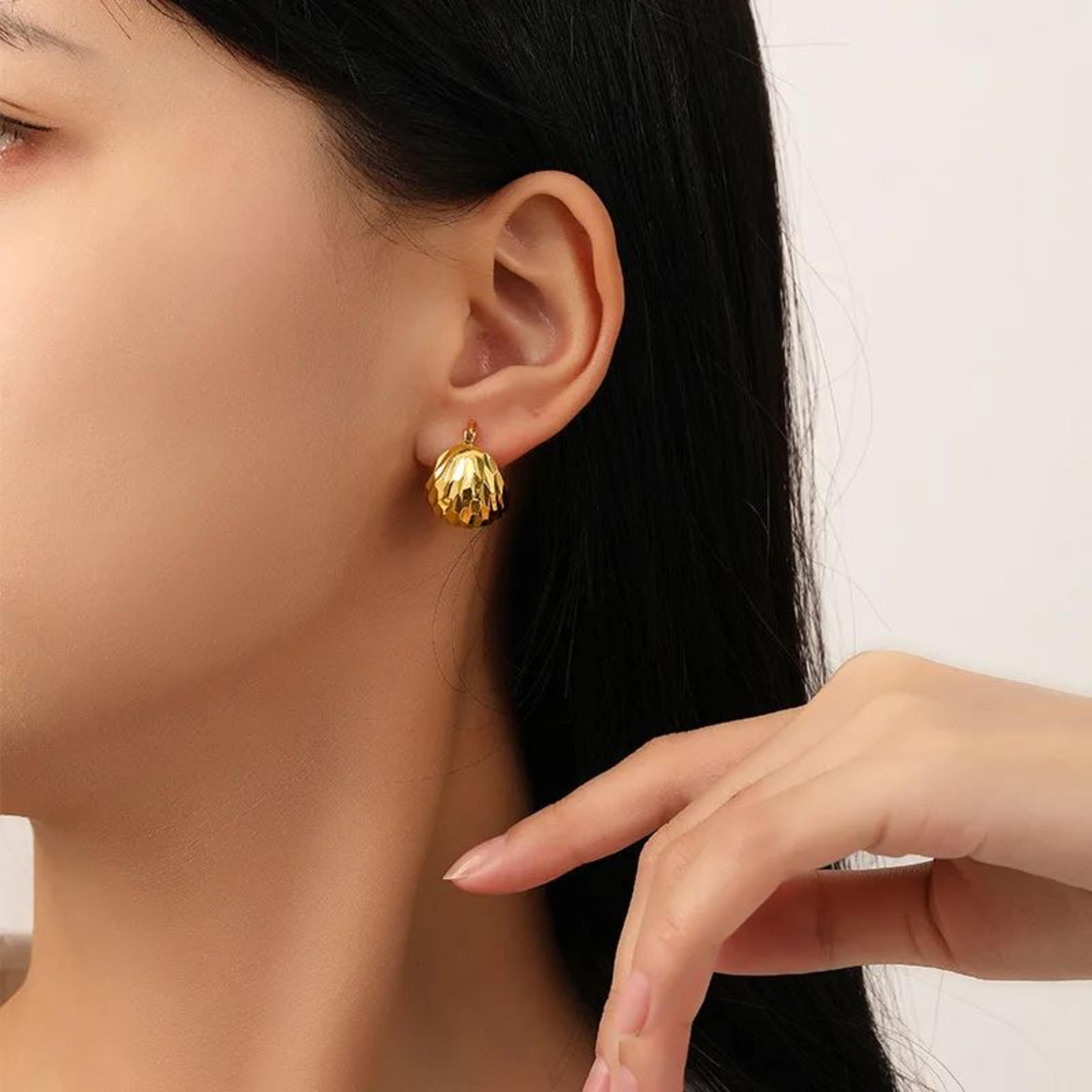 Chunky Gold Rhinestone Huggie Hoop Earrings  Stainless Steel Gold Plated Statement Hoops 2