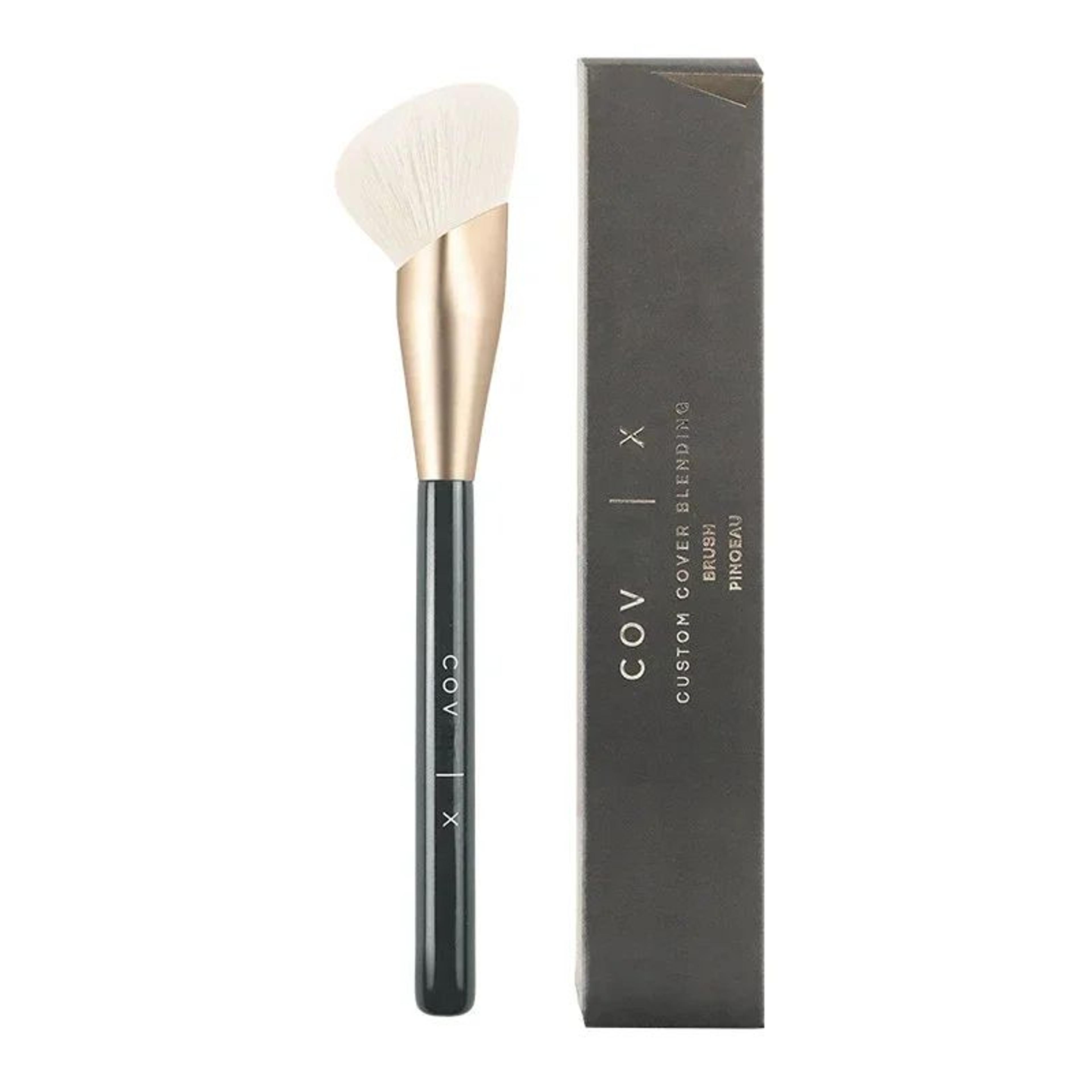 FlawlessBlend Full Coverage Foundation  Contour Makeup Brush 0