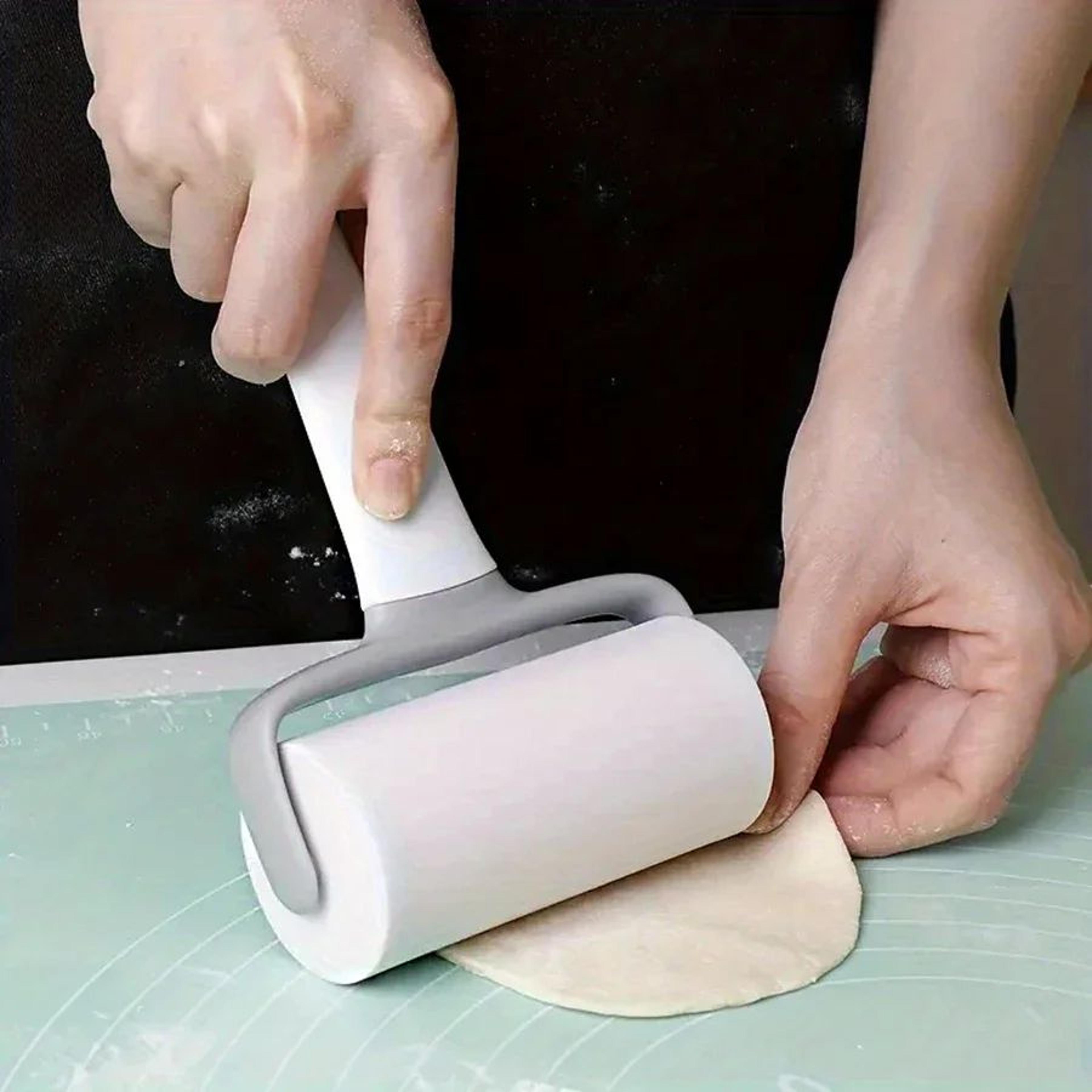 EasyGlide Dumpling Rolling Pin Dough Roller For Wrappers Noodles  Pastry 1