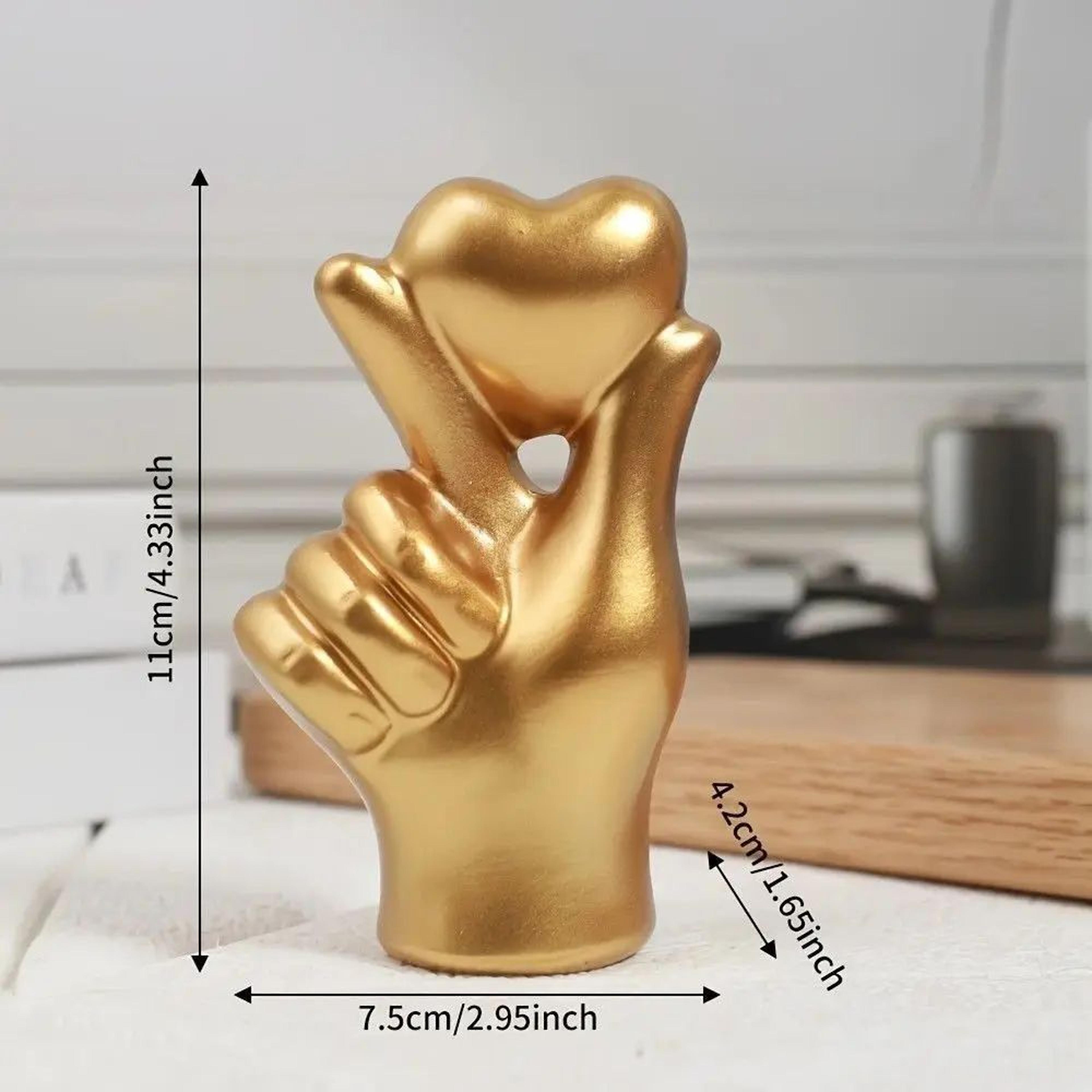 Modern Resin Love Gesture Sculpture For Romantic Home Decor 3