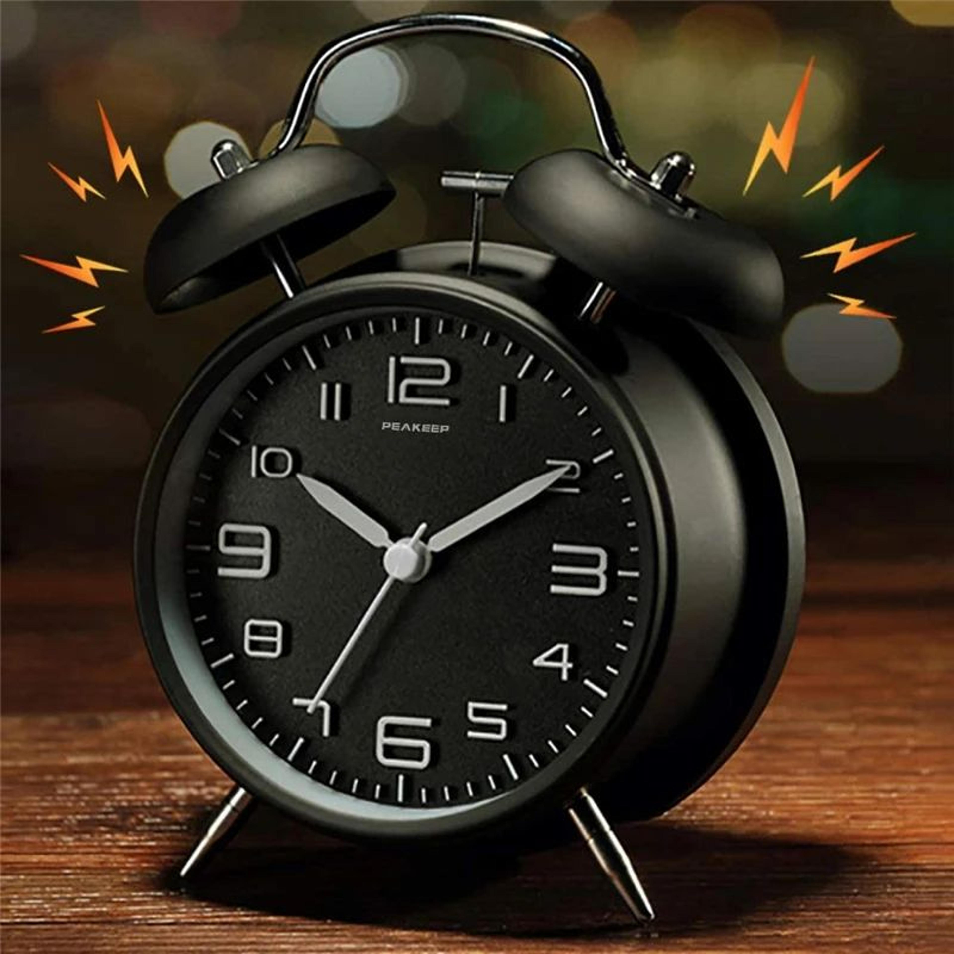 Classic Loud Twin Bell Alarm Clock With Backlight  Retro Metal Desk Clock Battery Operated 1
