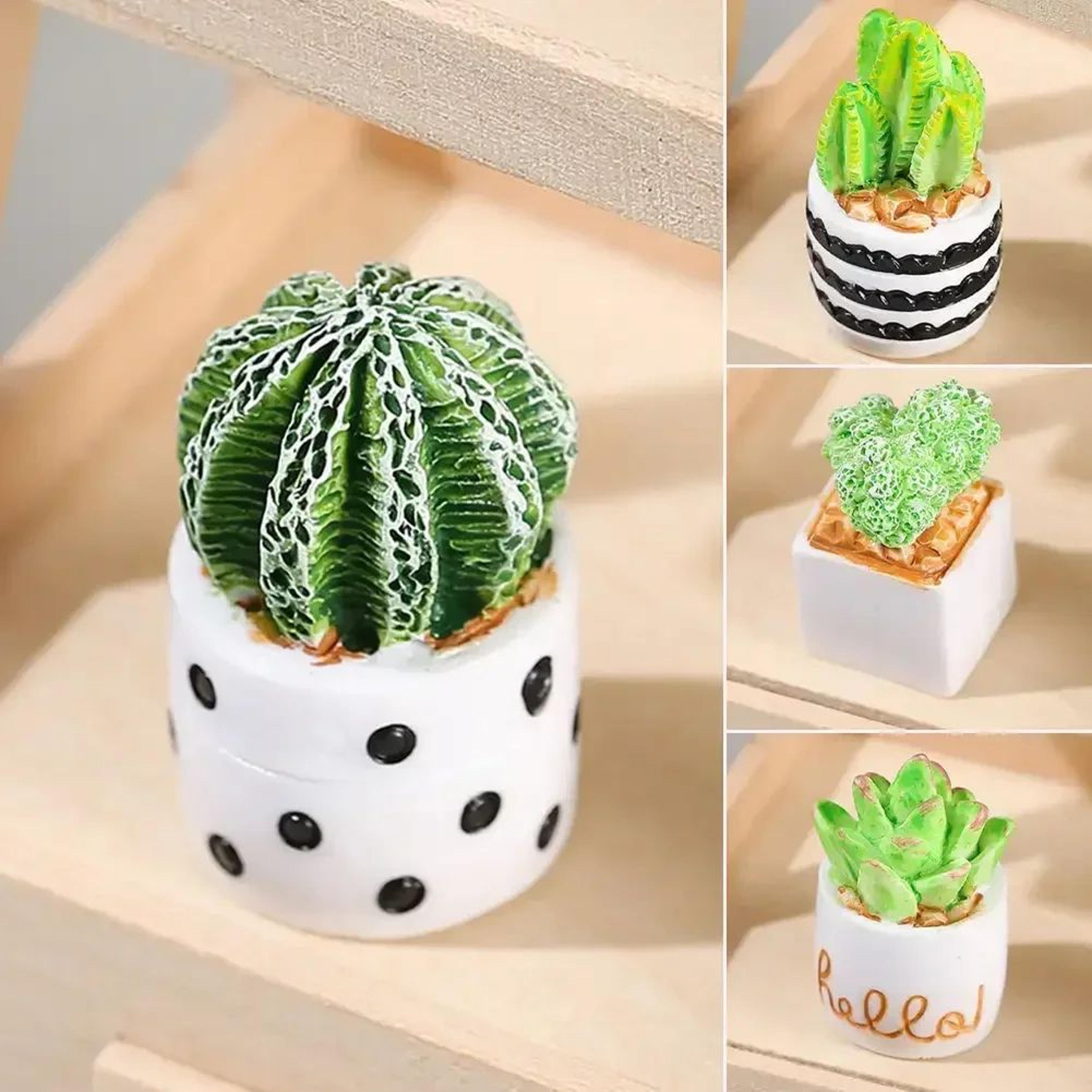 Miniature Plant Pots  Realistic Dollhouse Decor Set 1