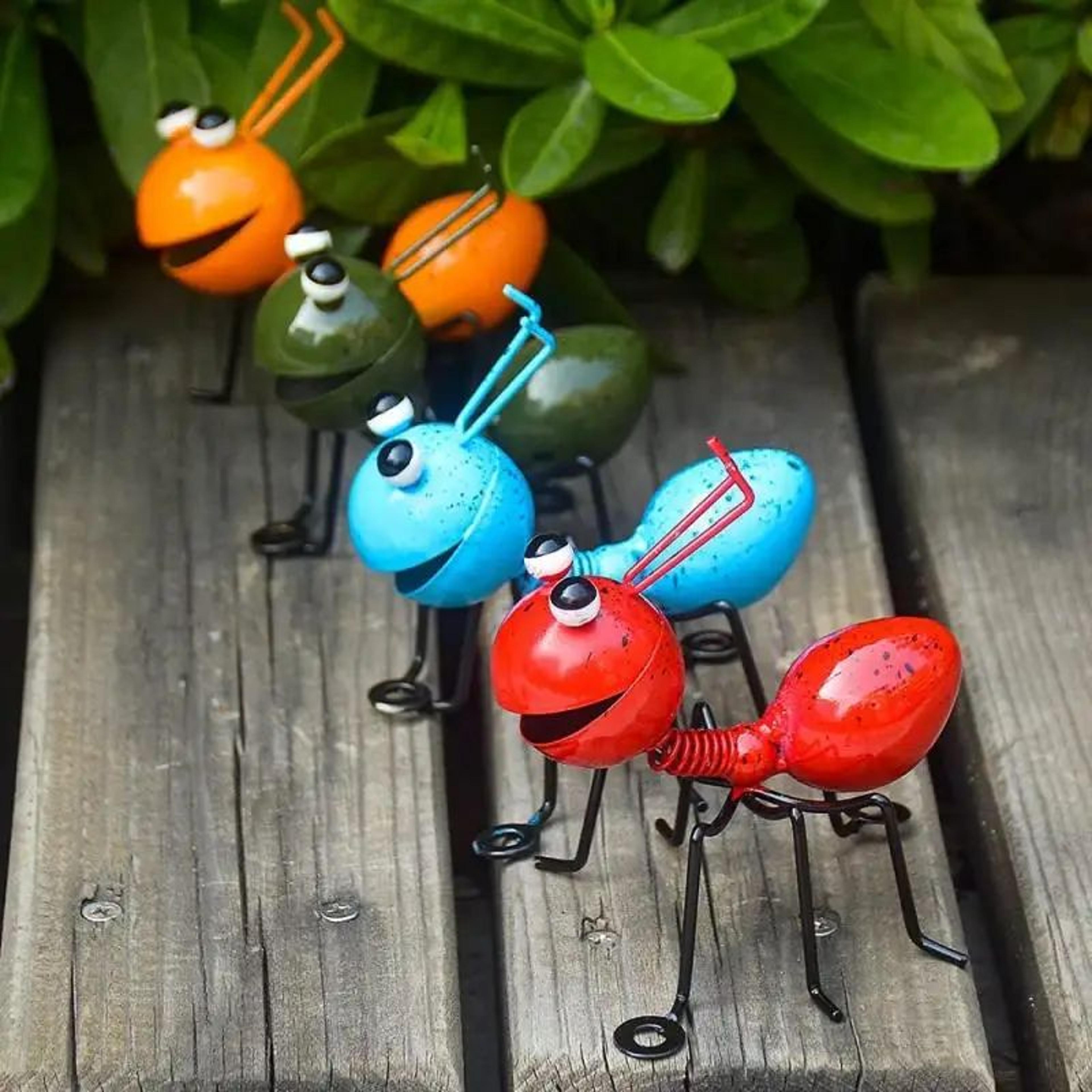 Metal Ant Wall Decor Set For Garden Fence And Indoor Wall Art 1