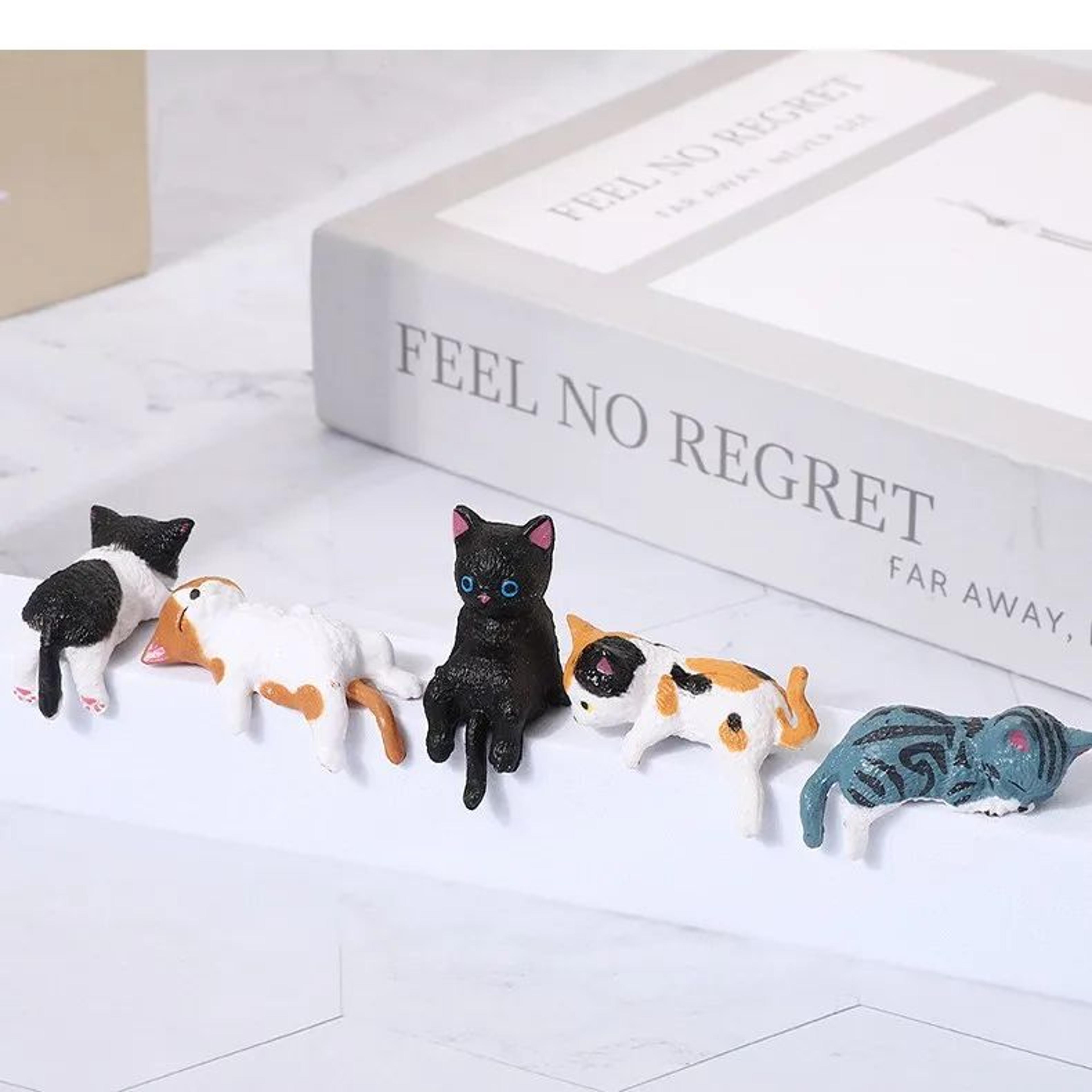 Kawaii Cat Monitor Edge Figurines  Cute Desk Companion Set For Cozy Workspaces 6