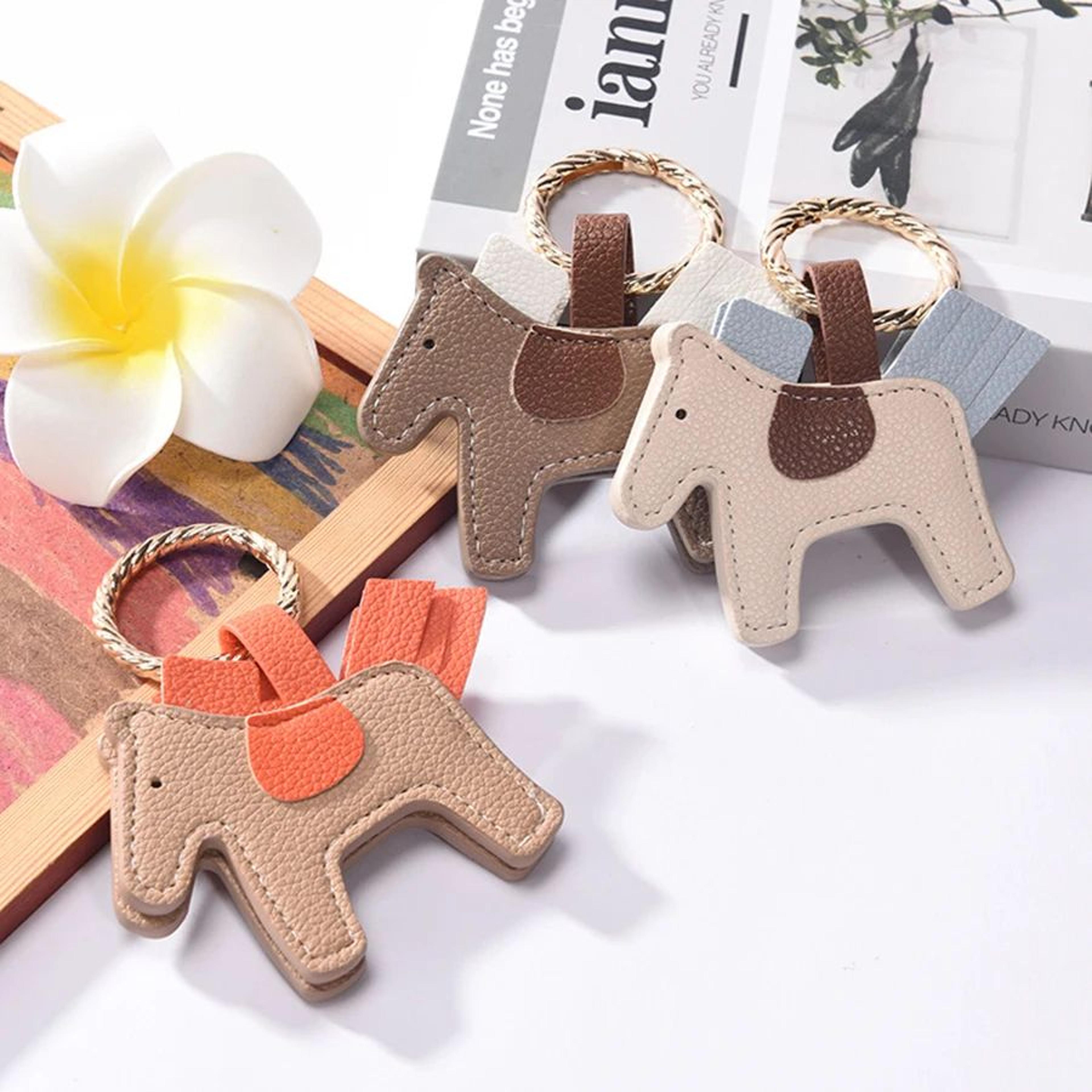 Magnetic Hat Clip Travel Hat Holder For Bags And Luggage 4
