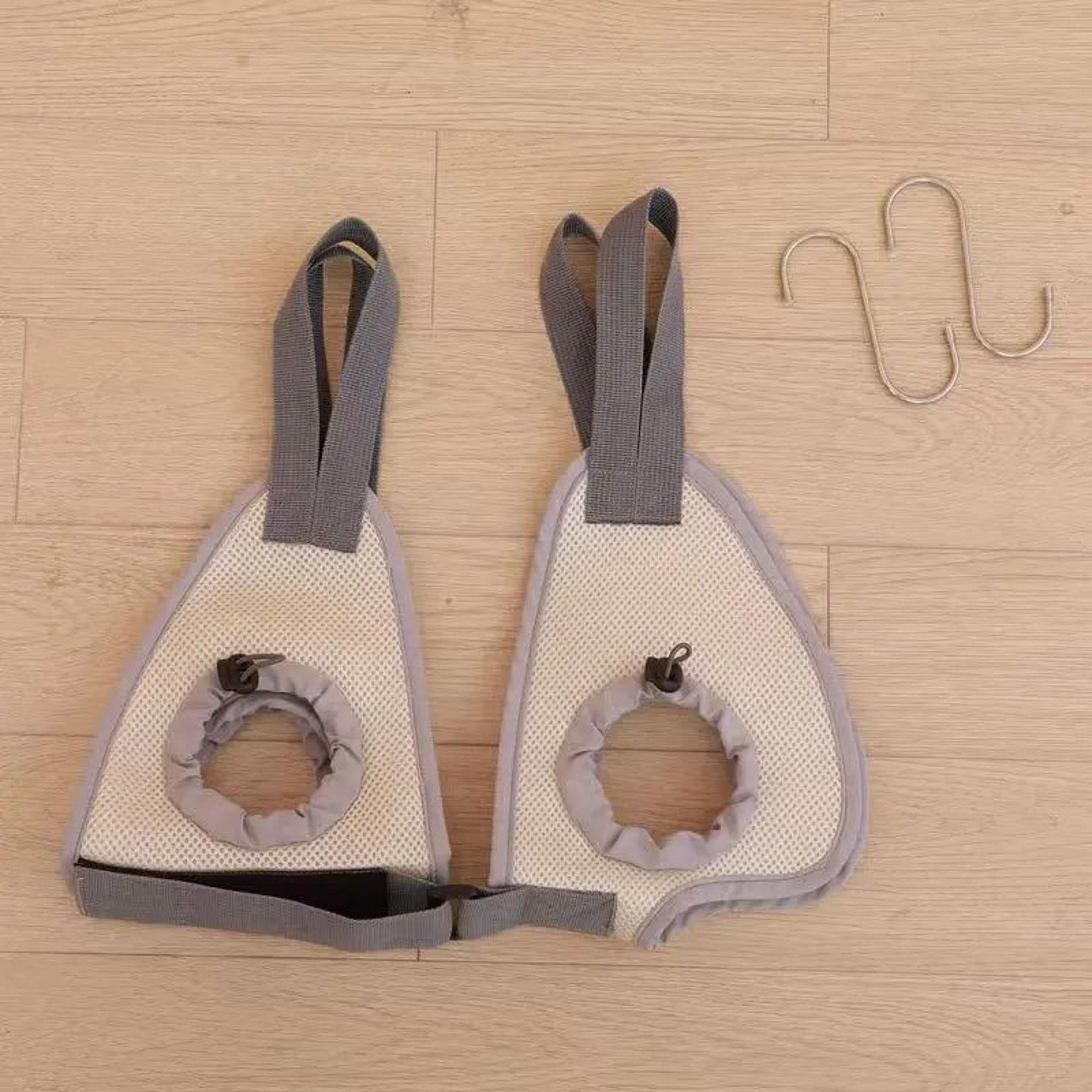 Adjustable Pet Grooming Hammock For Dogs And Cats 5
