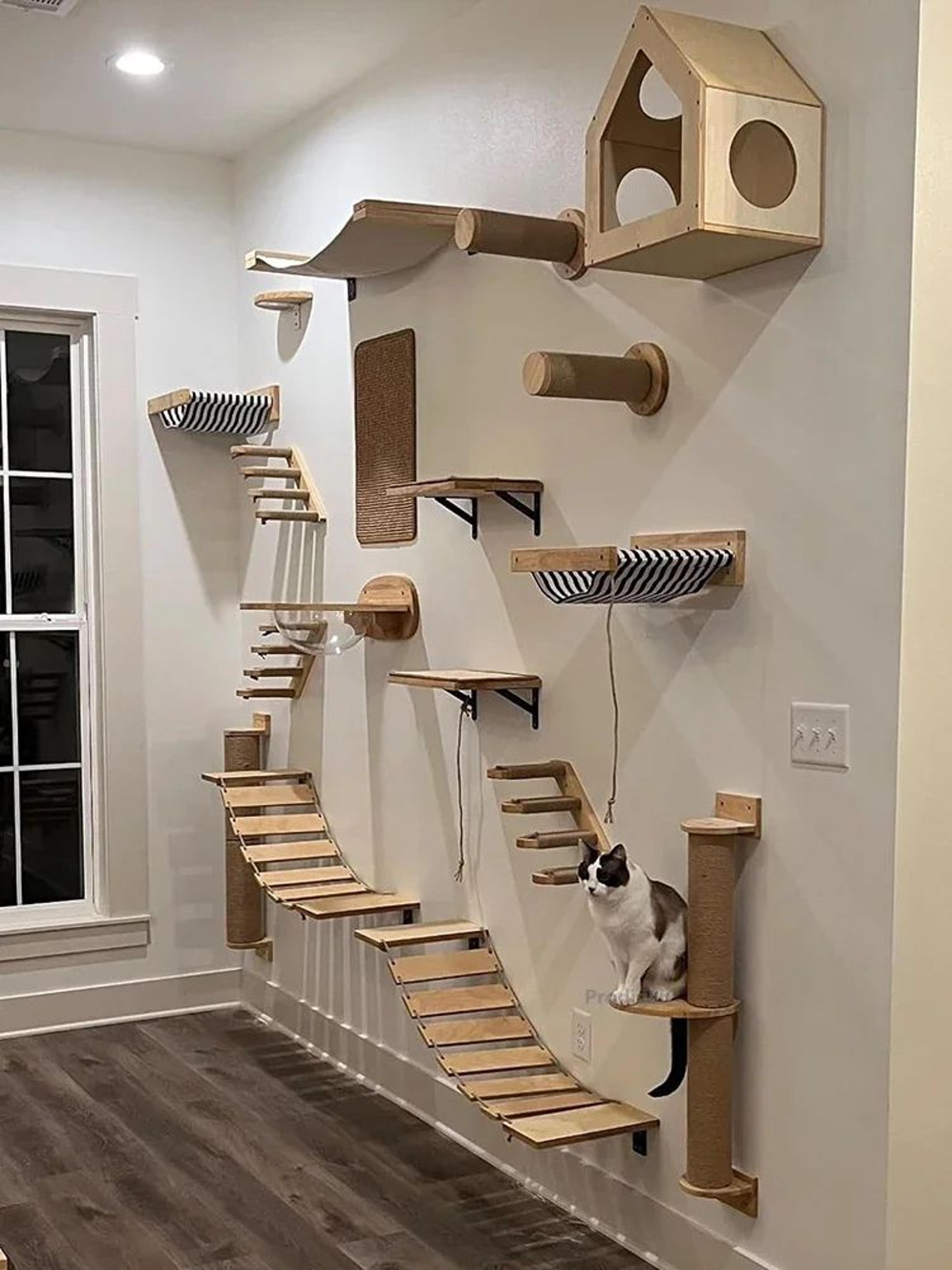 SkyClimb WallMounted Cat Shelf Steps With Sisal Scratching Surface 2