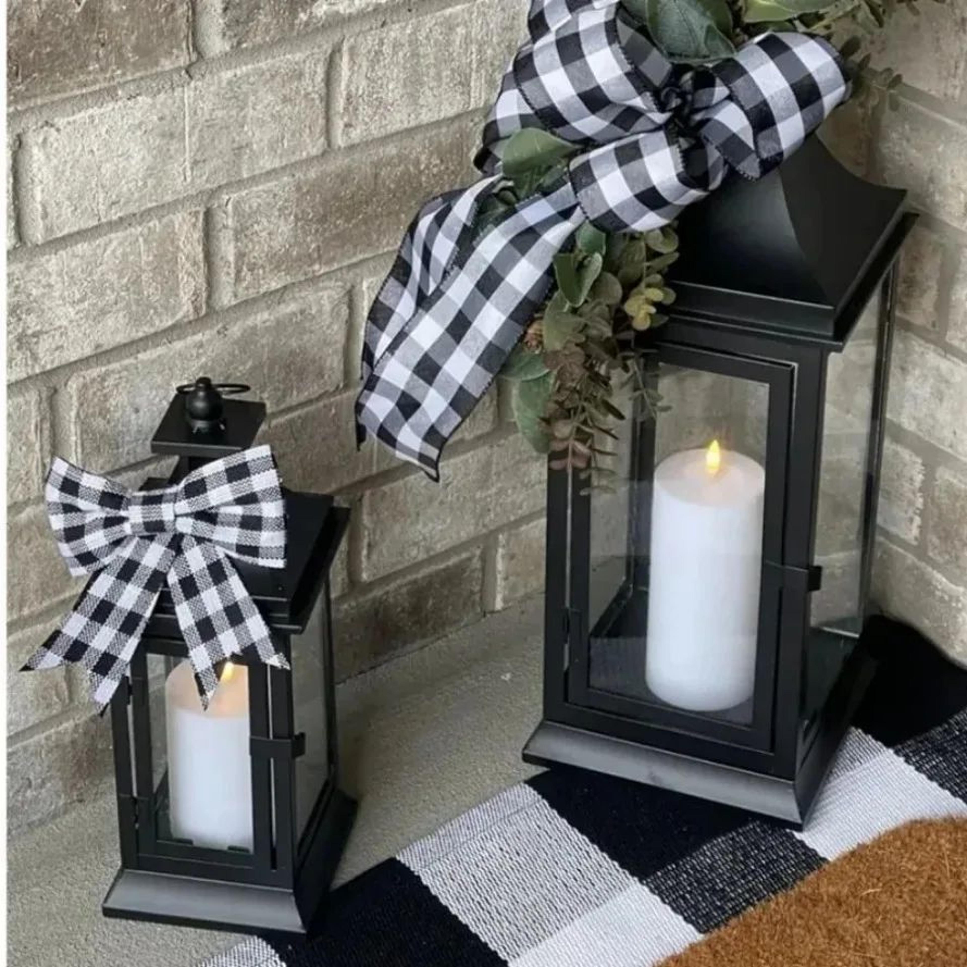 Lifelike LED Flameless Candle With Swinging Flickering Flame Battery Operated Decorative Light 4