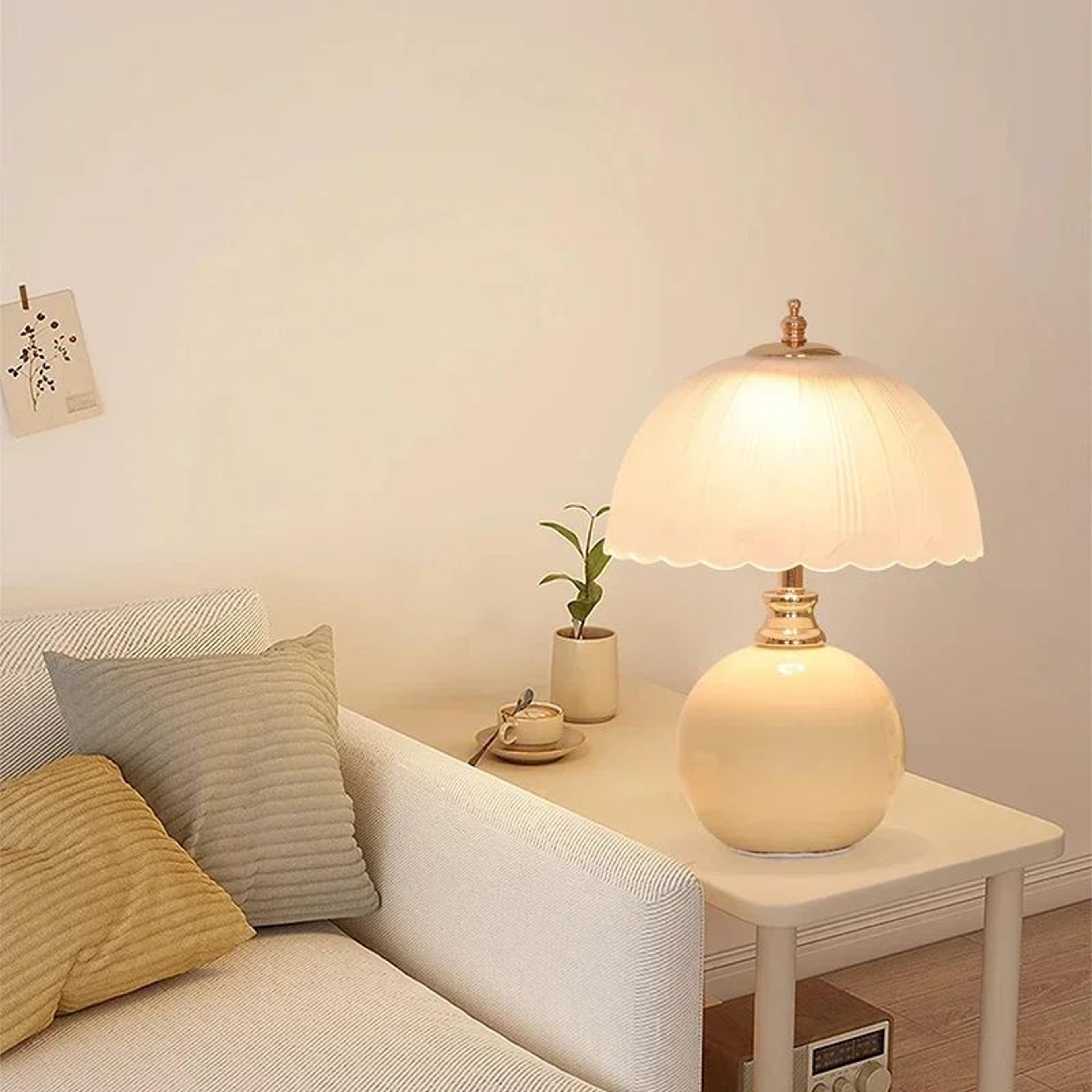 BloomGlow Flower Bud Table Lamp  Modern Decorative Bedside Table Lamp With 3 Color Lighting 3