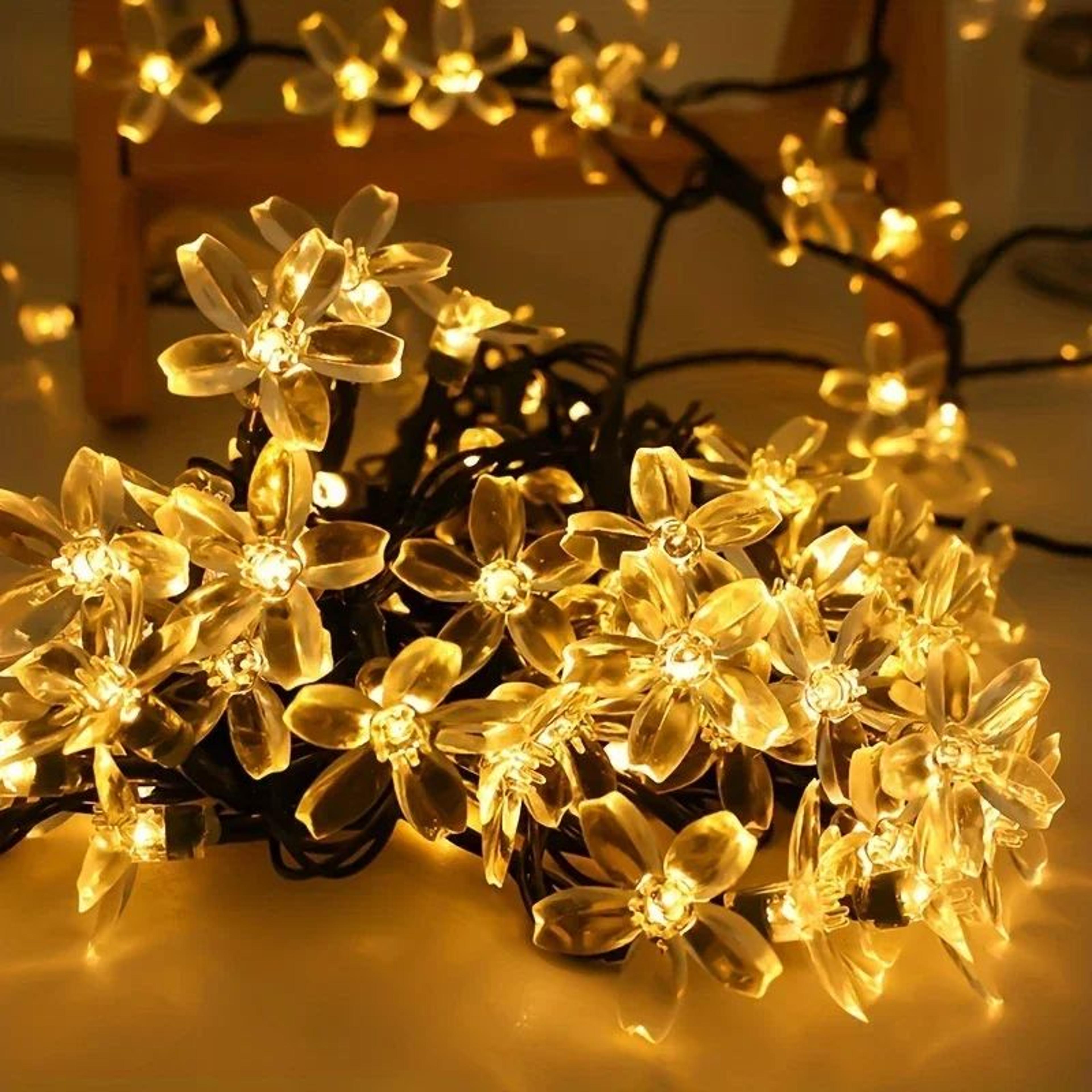 SakuraGlow Solar Cherry Blossom String Lights  30 LED Waterproof Garden Lights 2