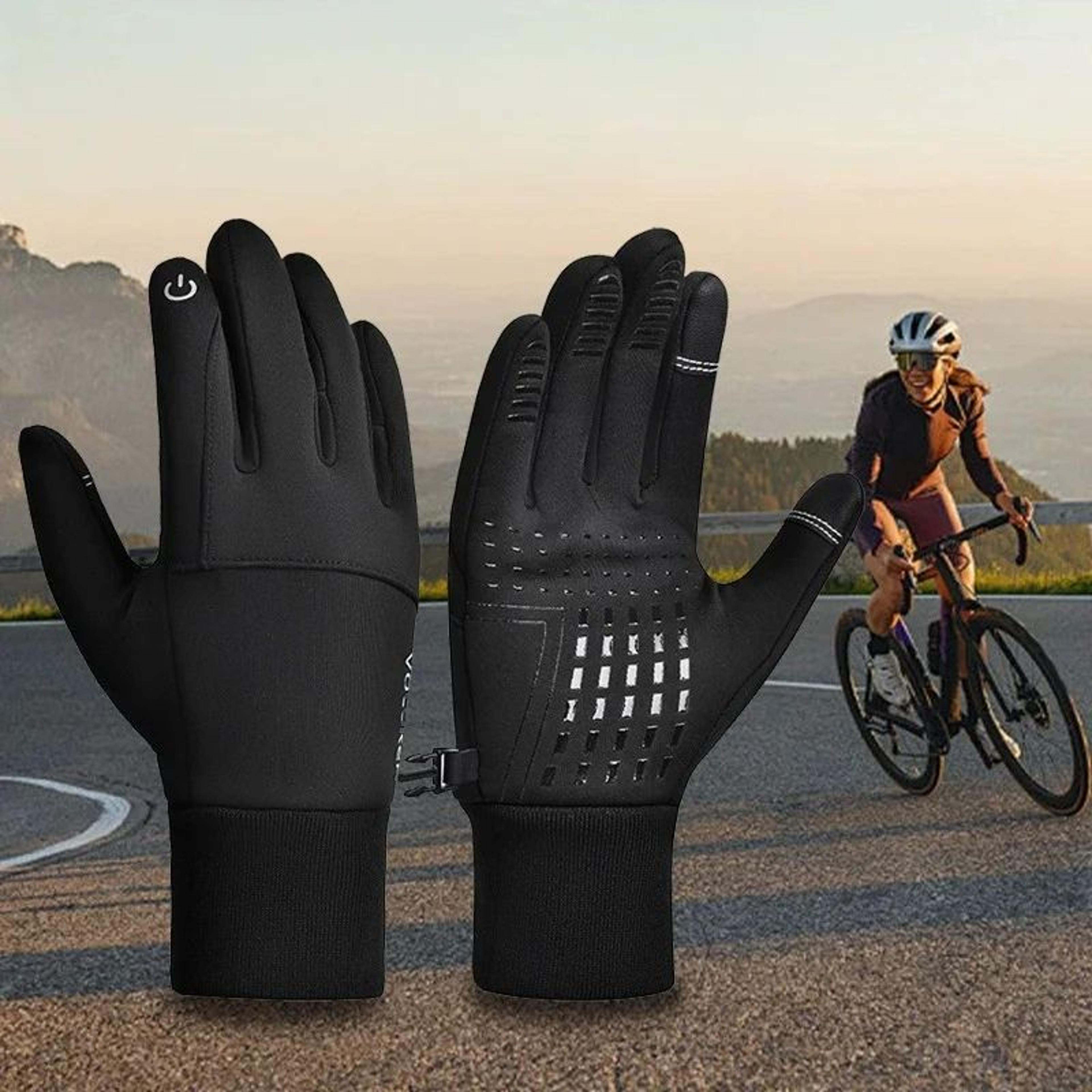 Thermal Touchscreen Winter Gloves With AntiSlip Grip 1