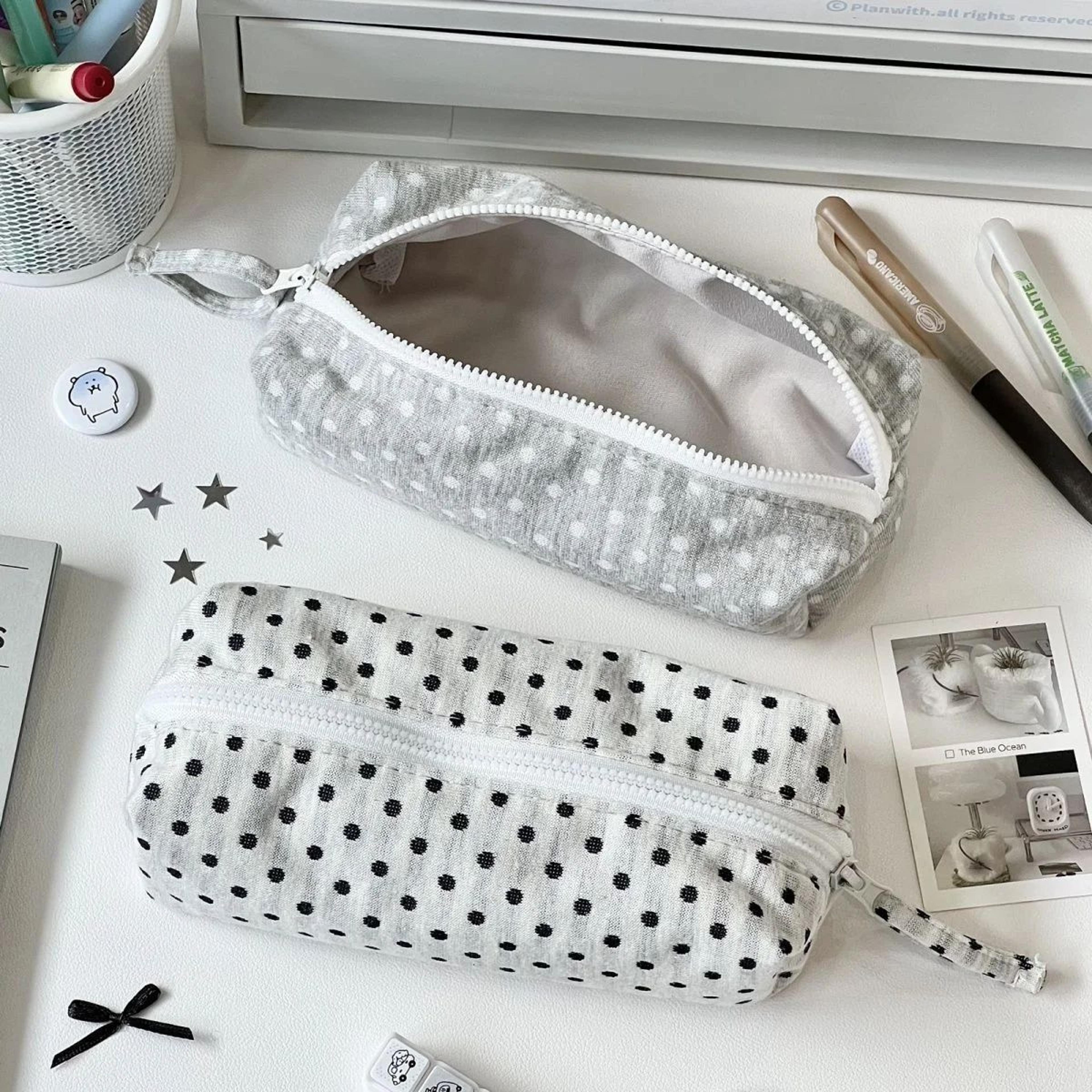 Korean Polka Dot Pencil Case Large Capacity Makeup Organizer 1