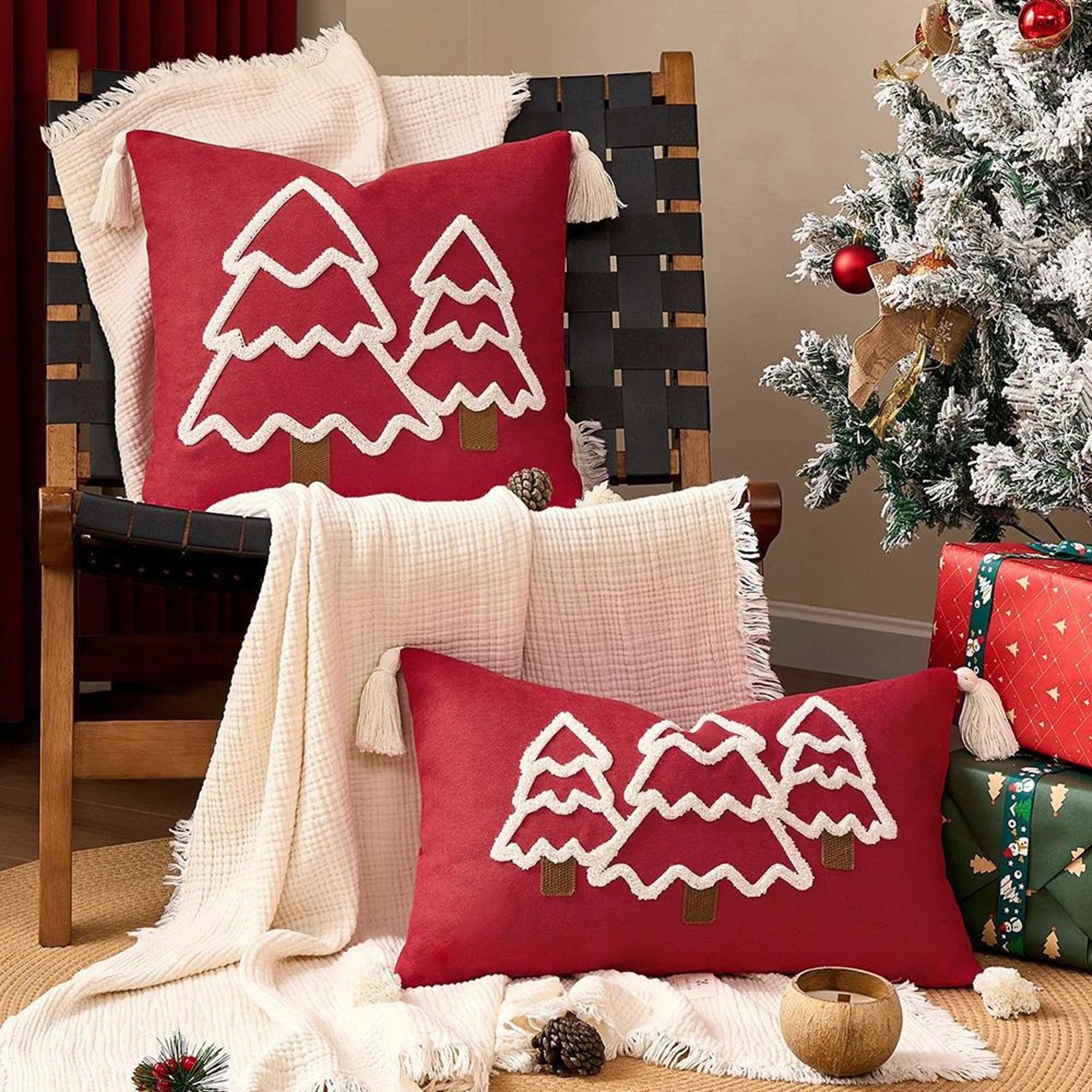 Tufted Christmas Tree Pillow Cover With Tassels For Cozy Holiday Decor 8
