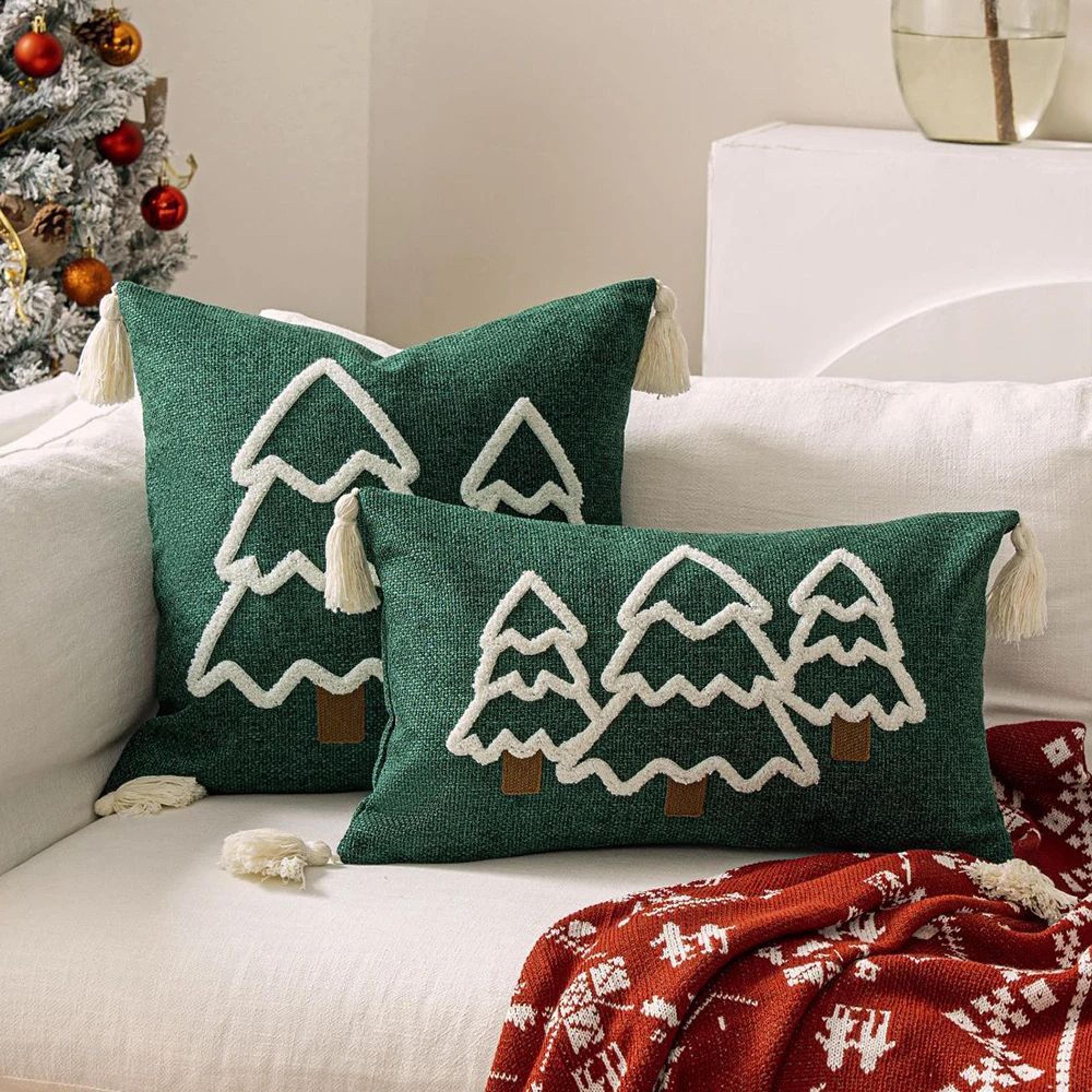 Tufted Christmas Tree Pillow Cover With Tassels For Cozy Holiday Decor 7