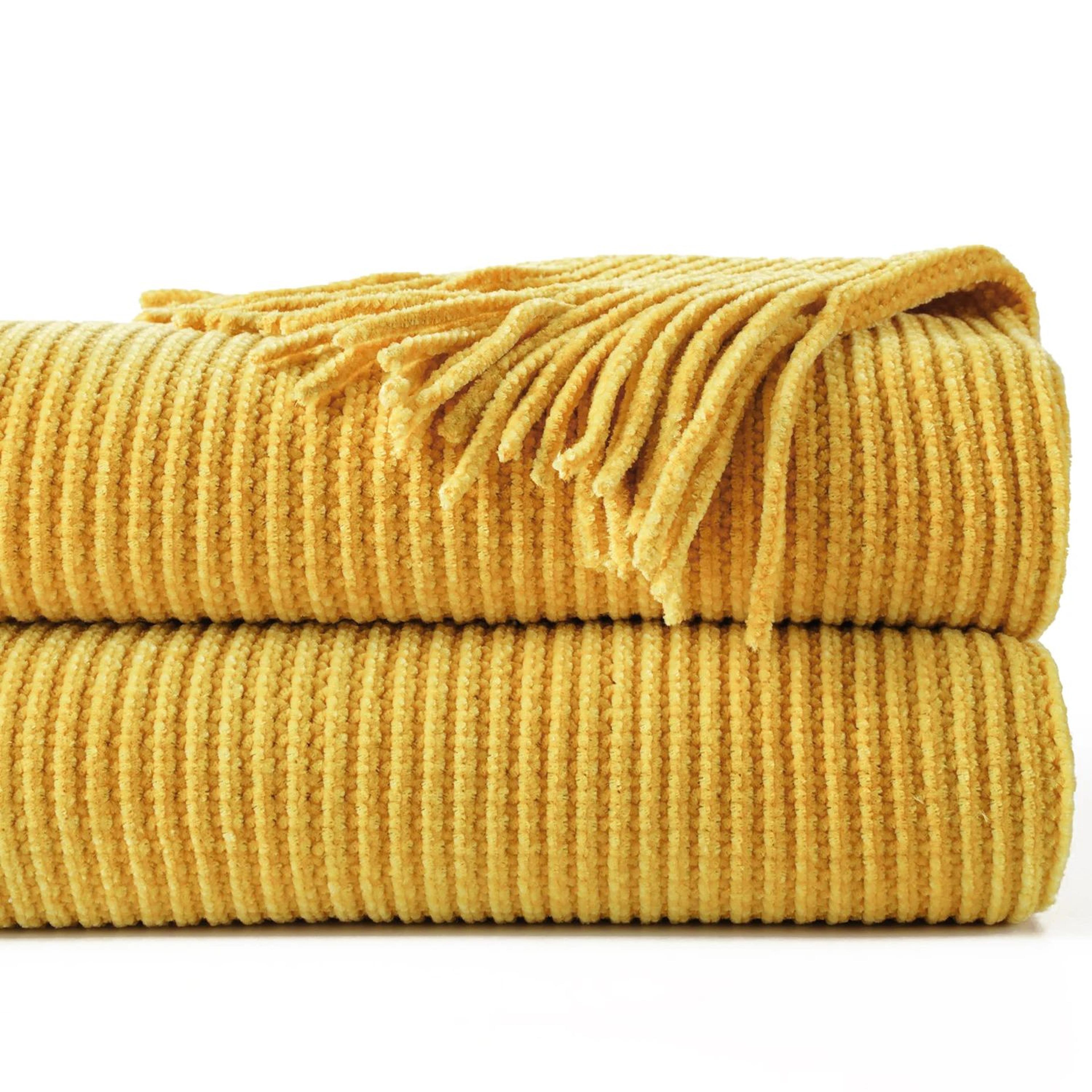 Battilo Green Plaid Chenille Knit Throw Blanket With Tassels For Couch And Bed 10